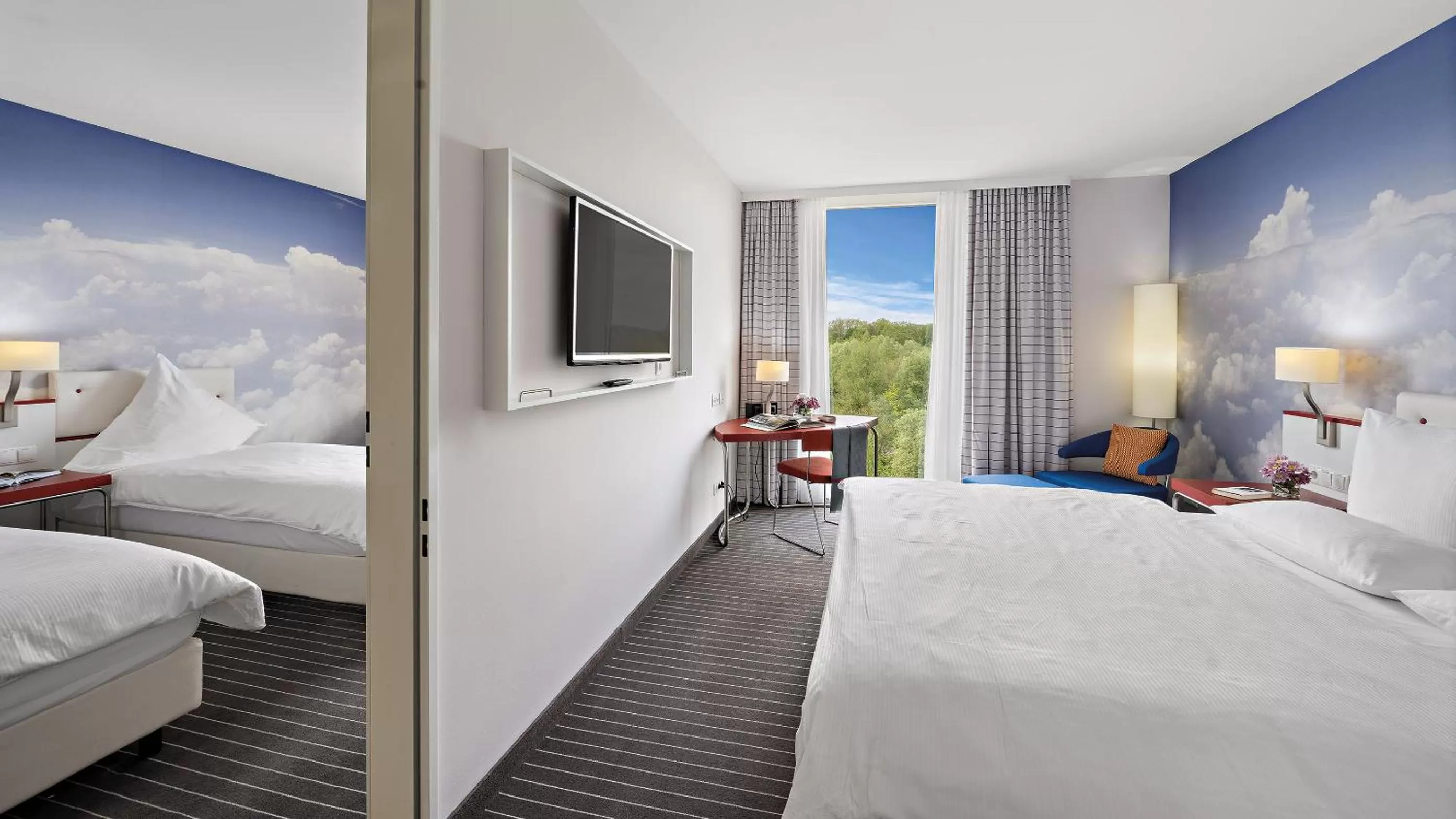 Photo of the whole room, Bed in Styles Hotel Friedrichshafen