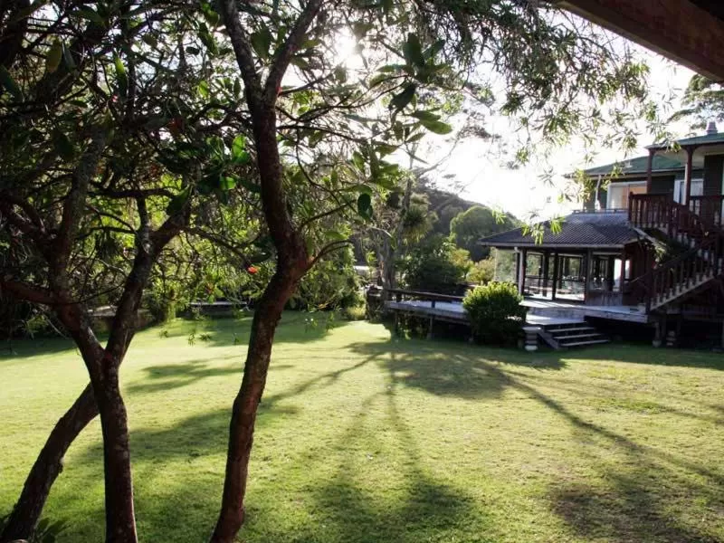 Garden, Property Building in Kawai Purapura Yoga Retreat Centre