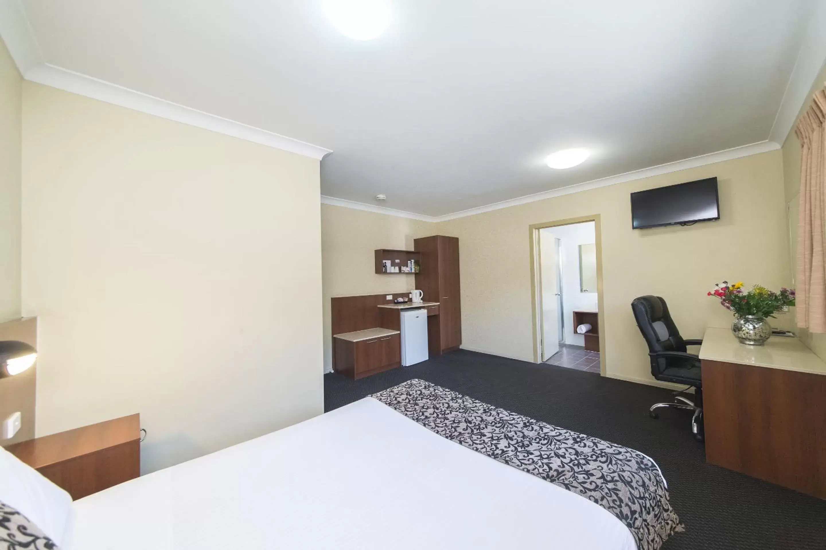 Studio in Rocky Resort Motor Inn Studio in Rocky Resort Motor Inn