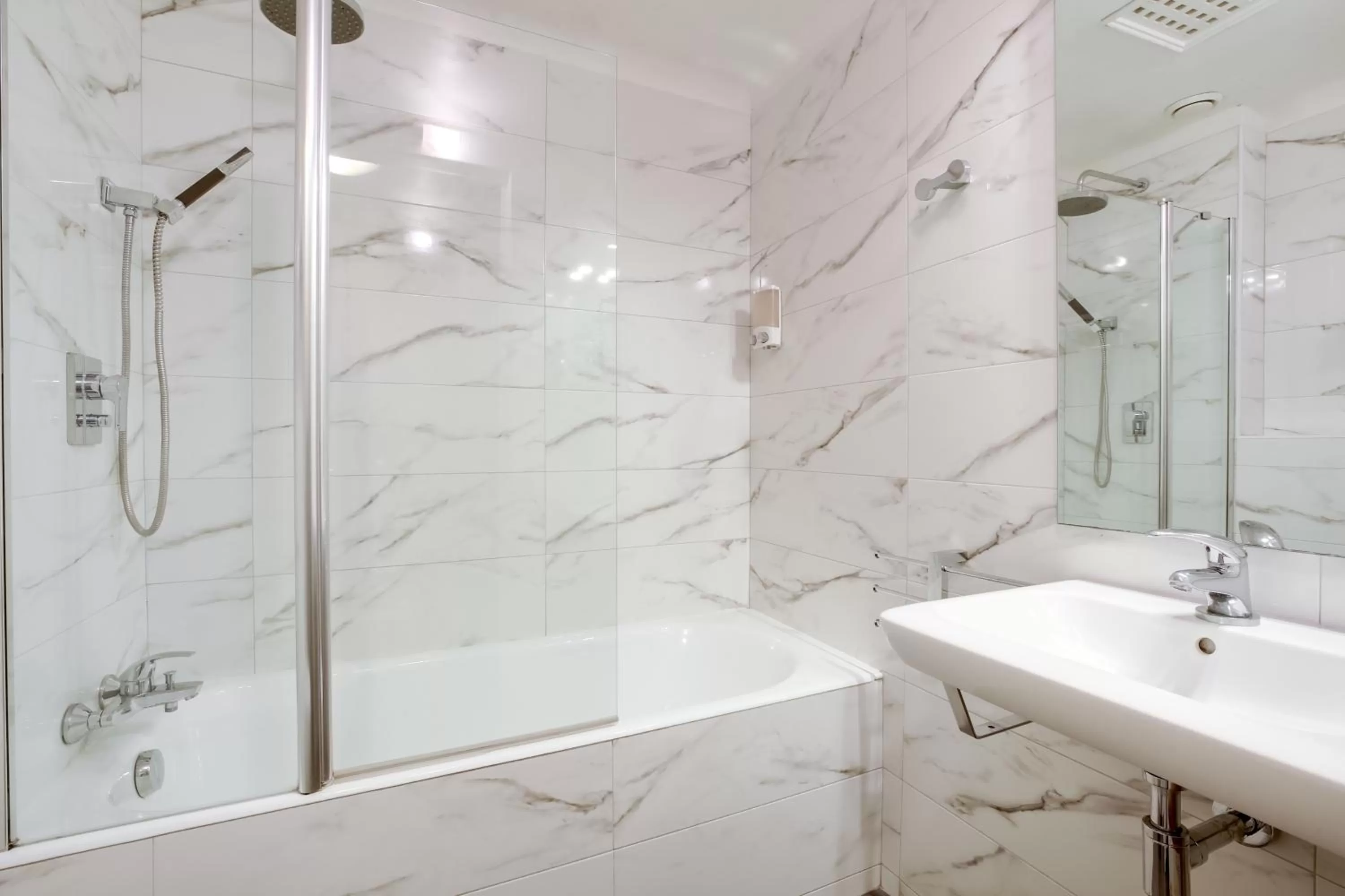 Hotel Opera Maintenon