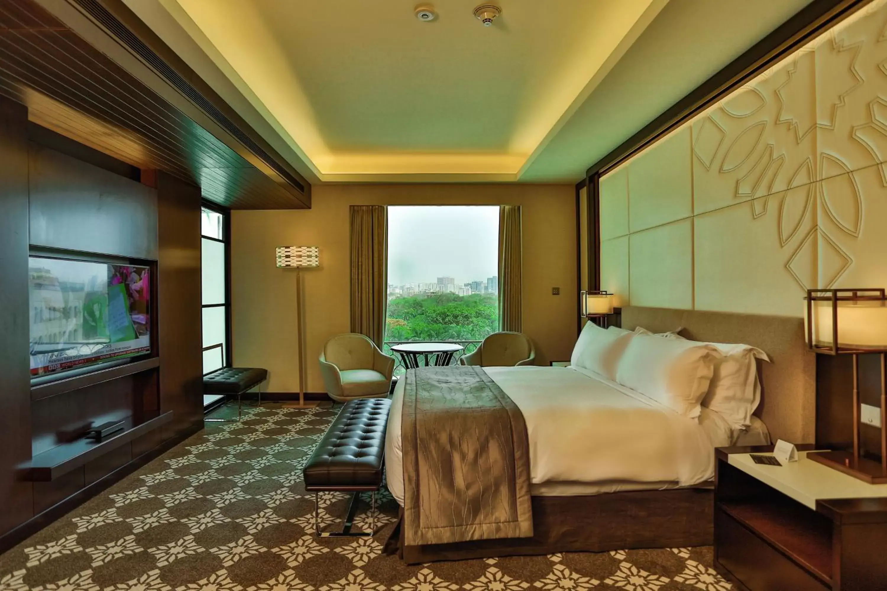 Premium King Room in InterContinental Dhaka by IHG Premium King Room in InterContinental Dhaka by IHG