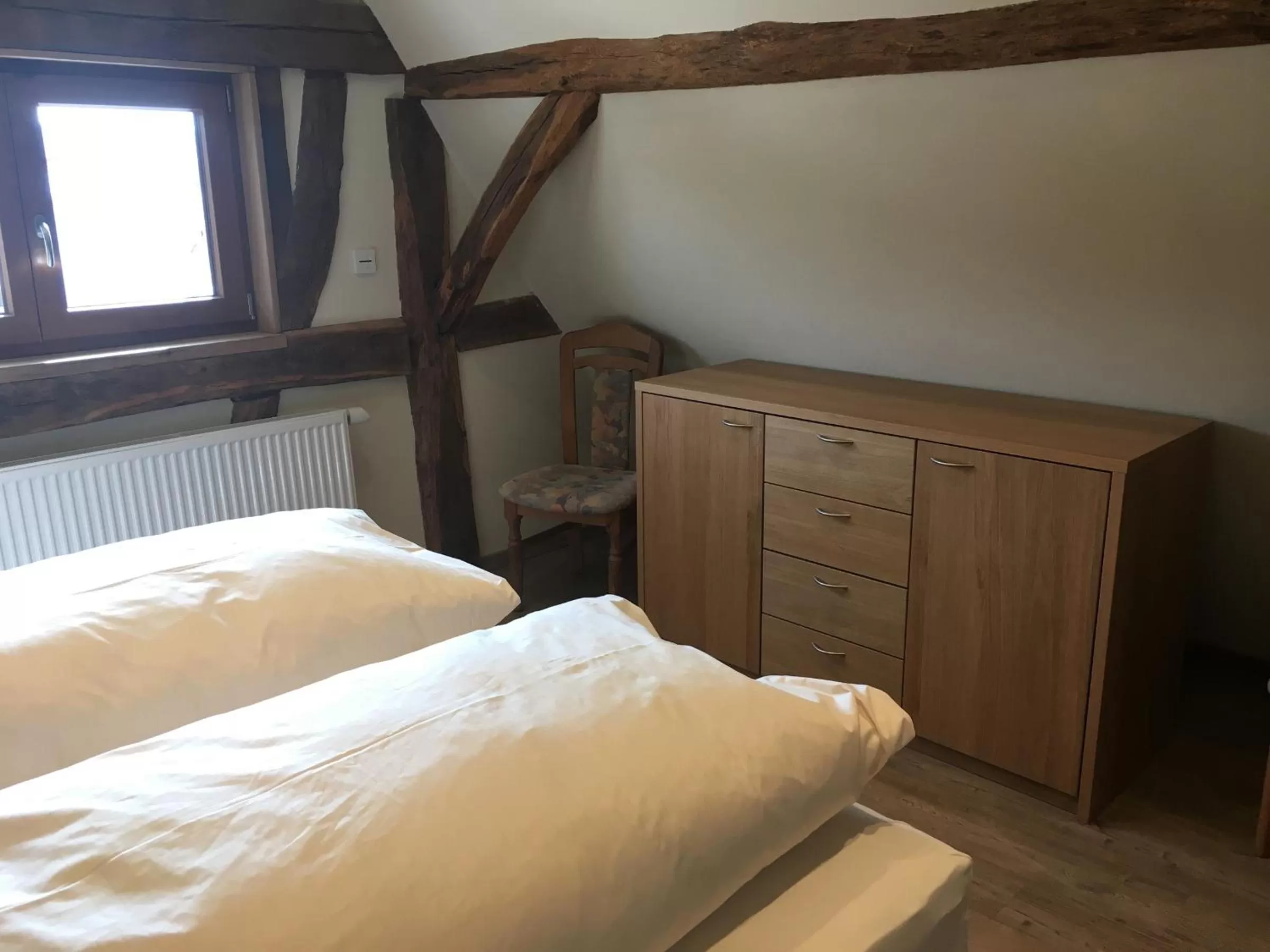 Bedroom, Bed in Gasthof zum Ochsen
