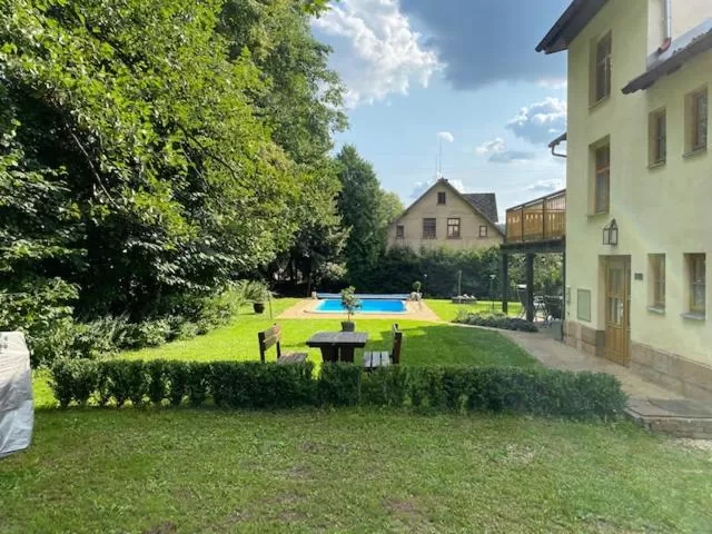 Garden in Droom b&b Čermná