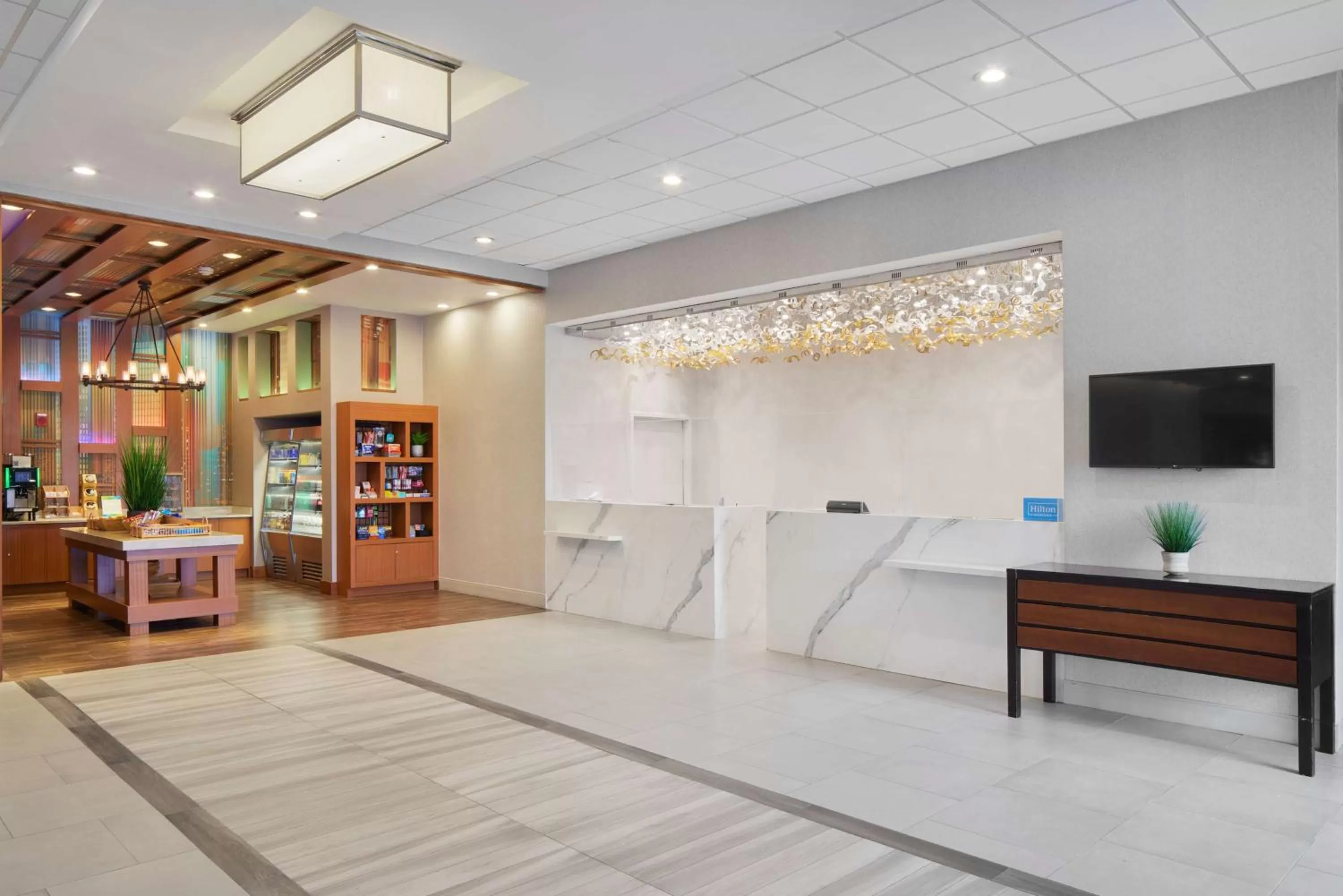 Lobby or reception in Hilton Hasbrouck Heights-Meadowlands