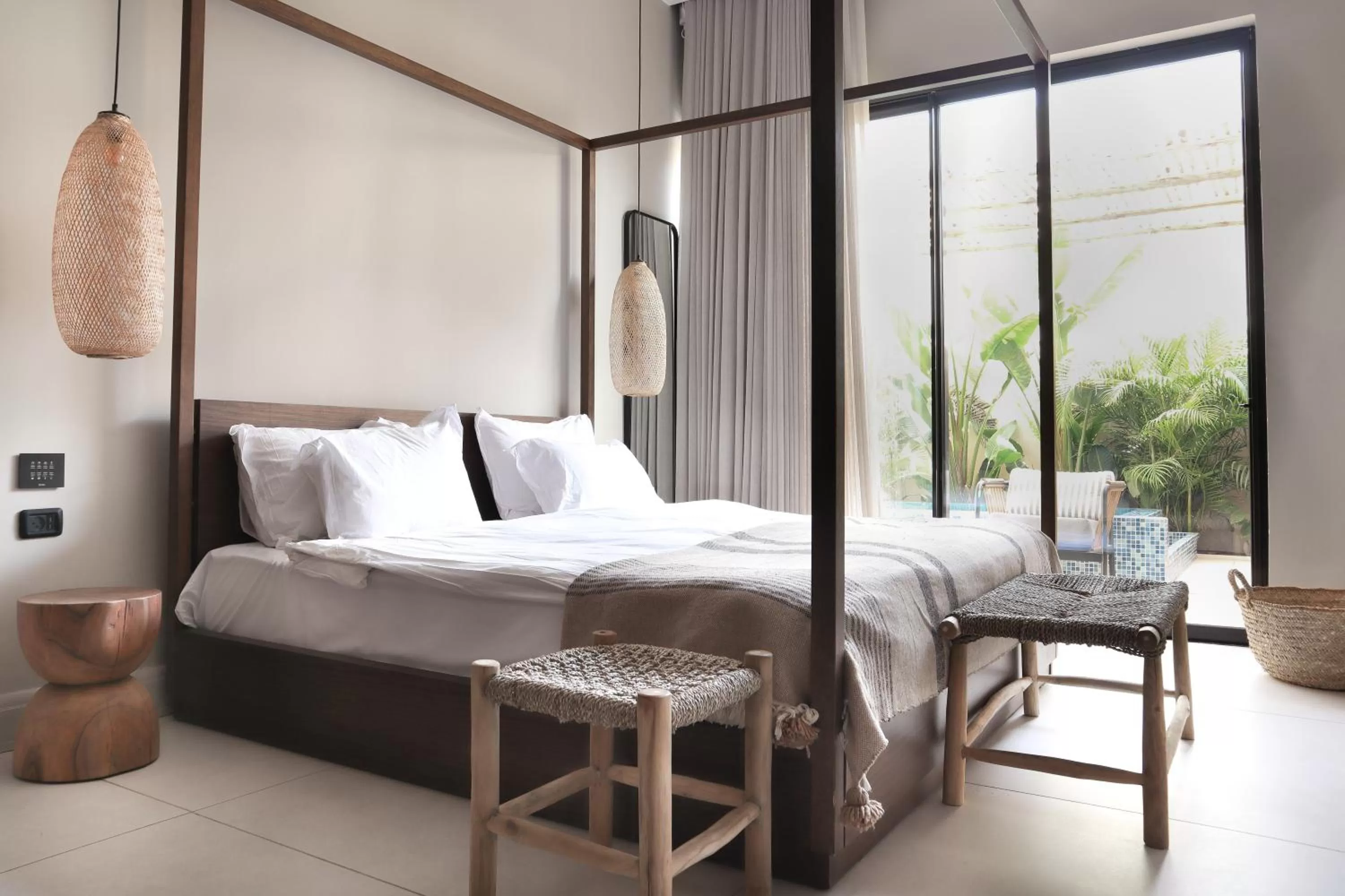 Suite with Private Pool in NOW-VX adults only