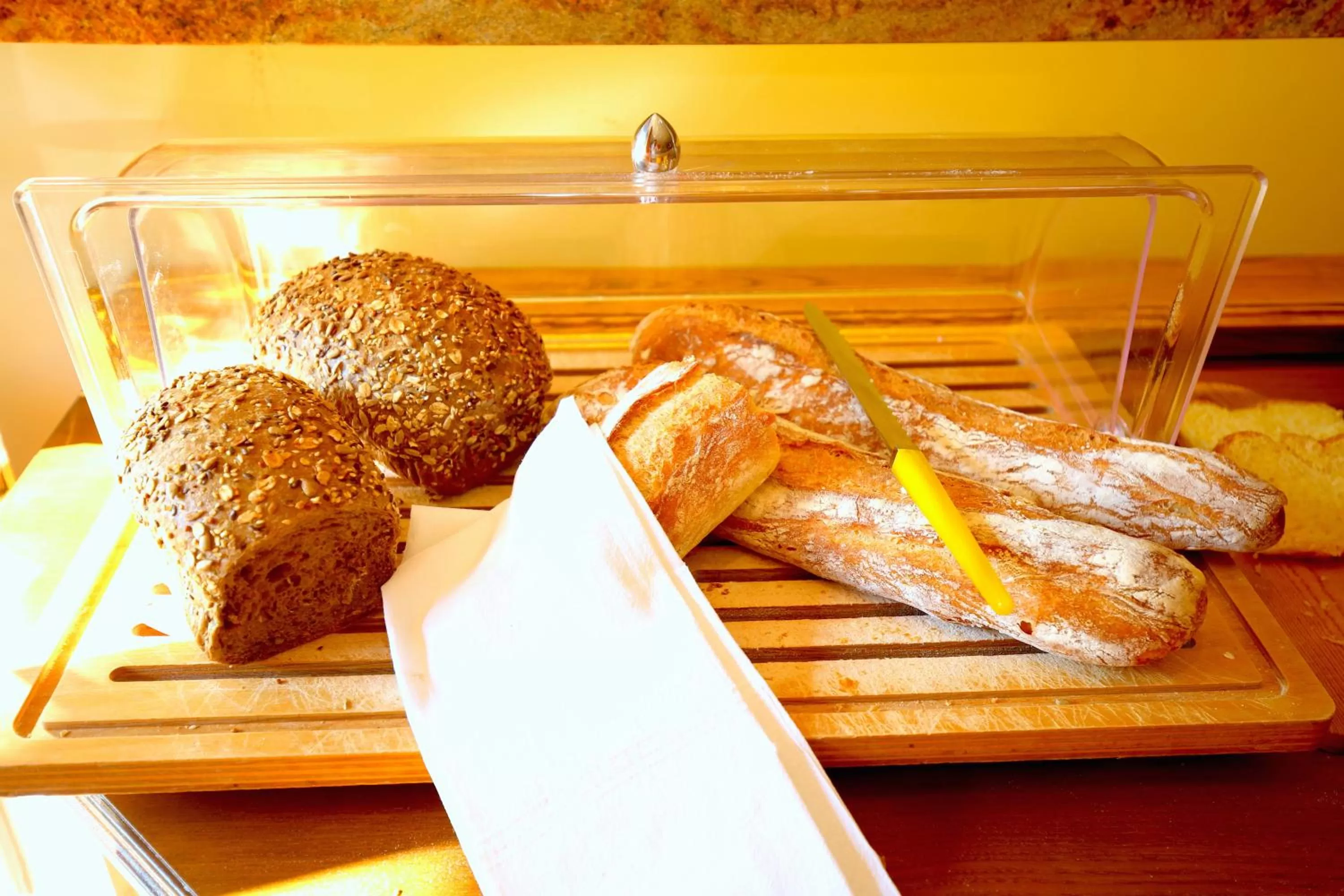 Breakfast in Hotel Royal Bon Repos