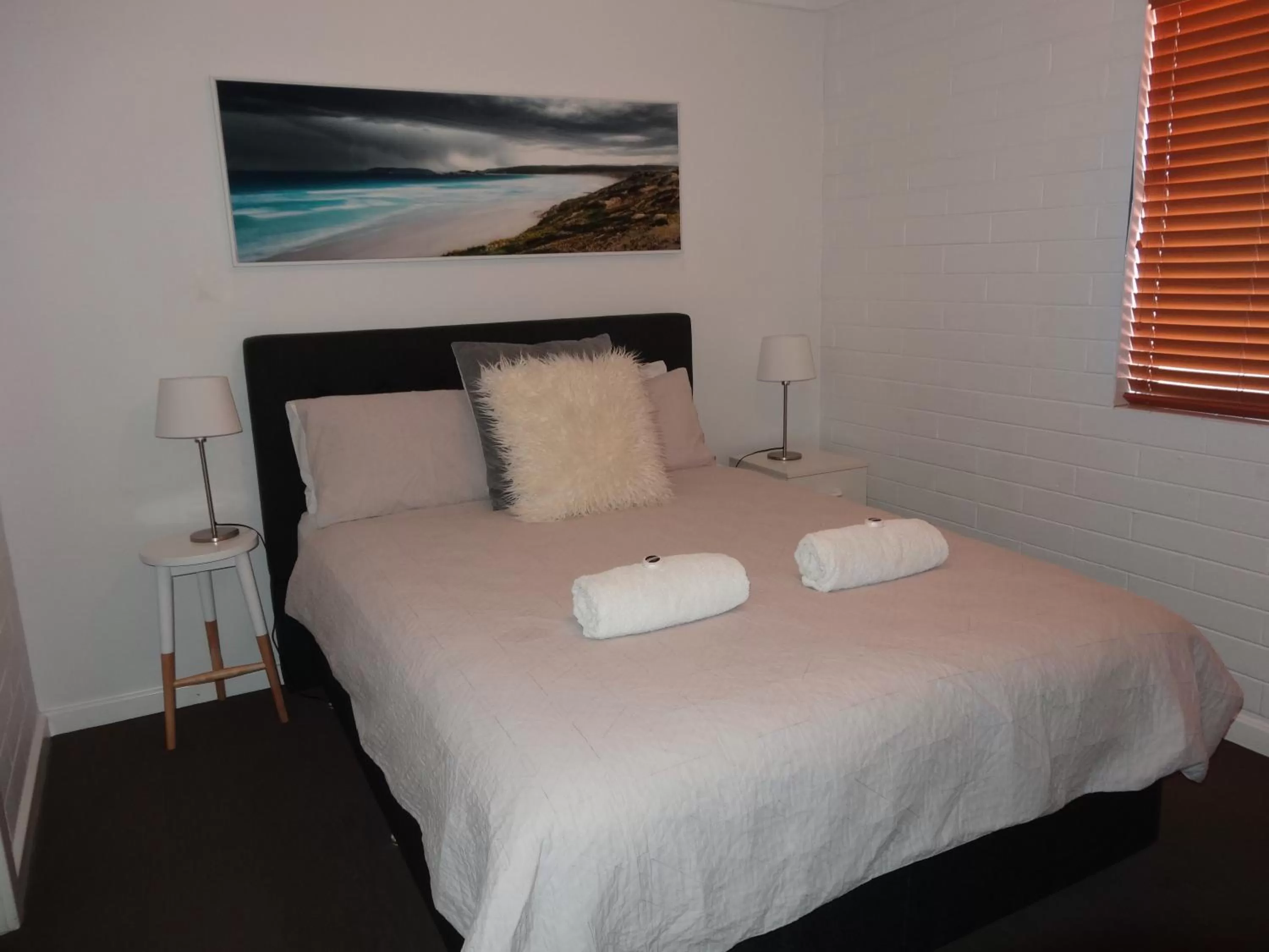Bedroom, Bed in Archipelago Apartments Esperance