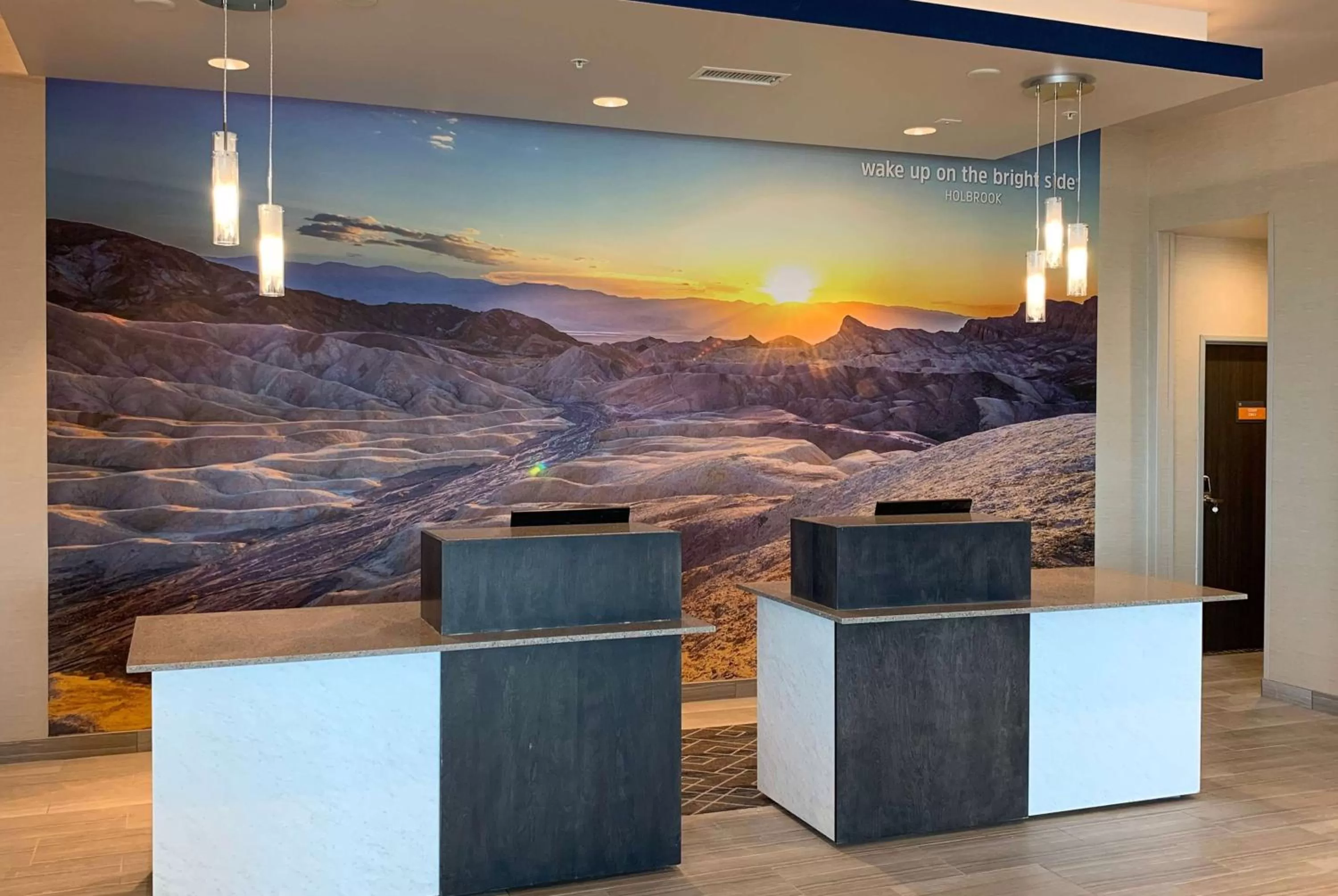 Lobby or reception in La Quinta Inn & Suites by Wyndham Holbrook Petrified Forest