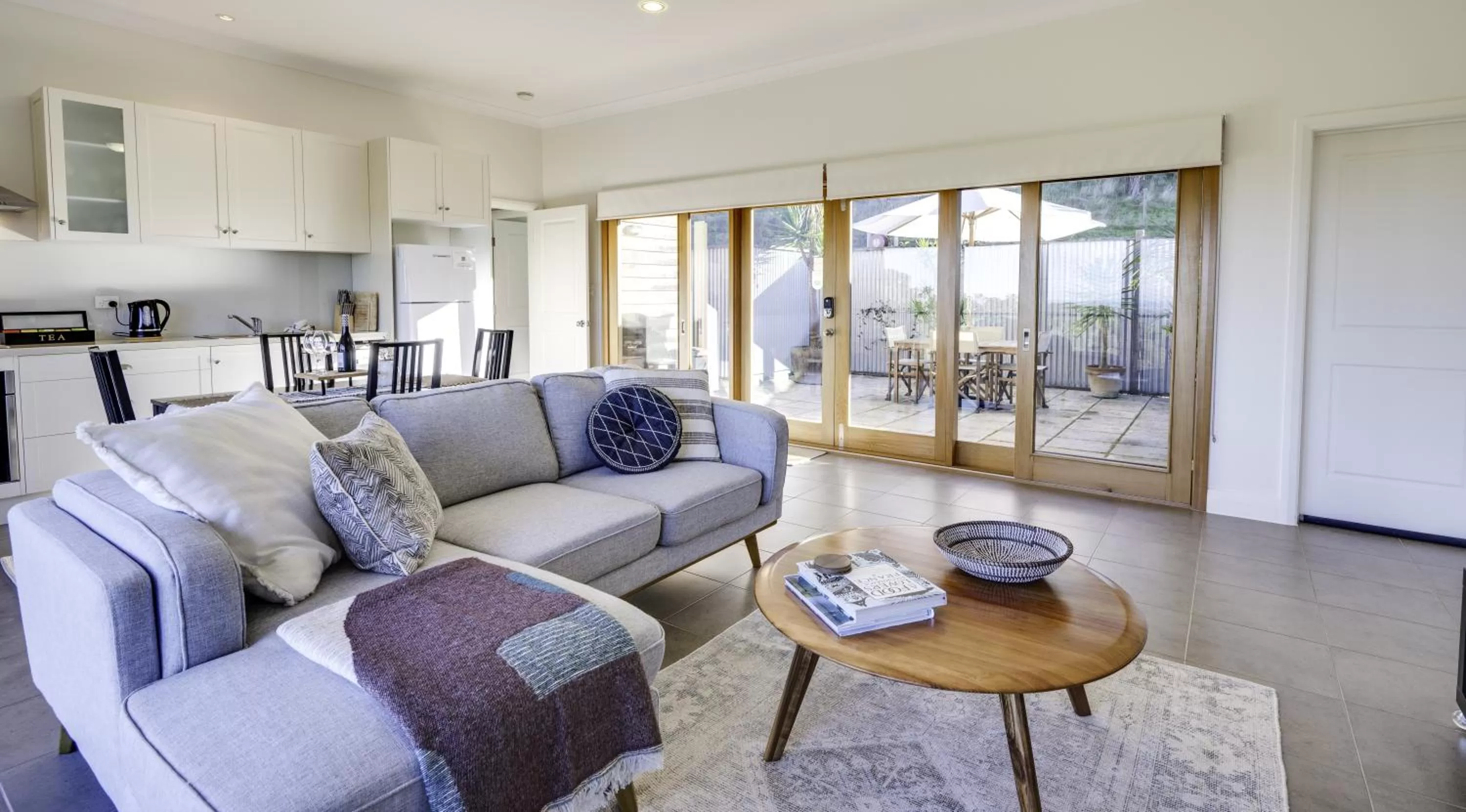 Living room, Seating Area in Seascape Retreat