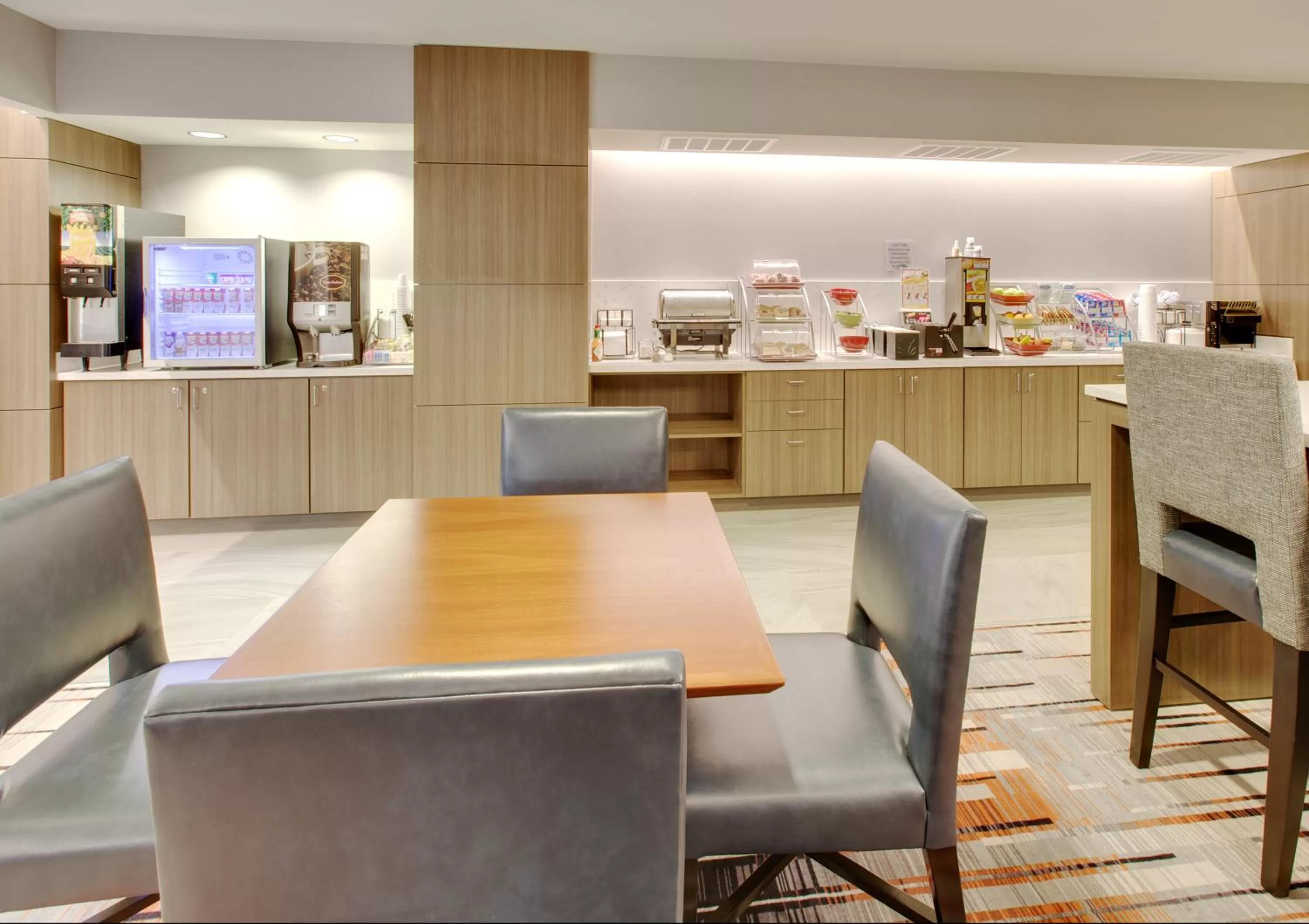 Food and drinks in Wingate by Wyndham San Angelo