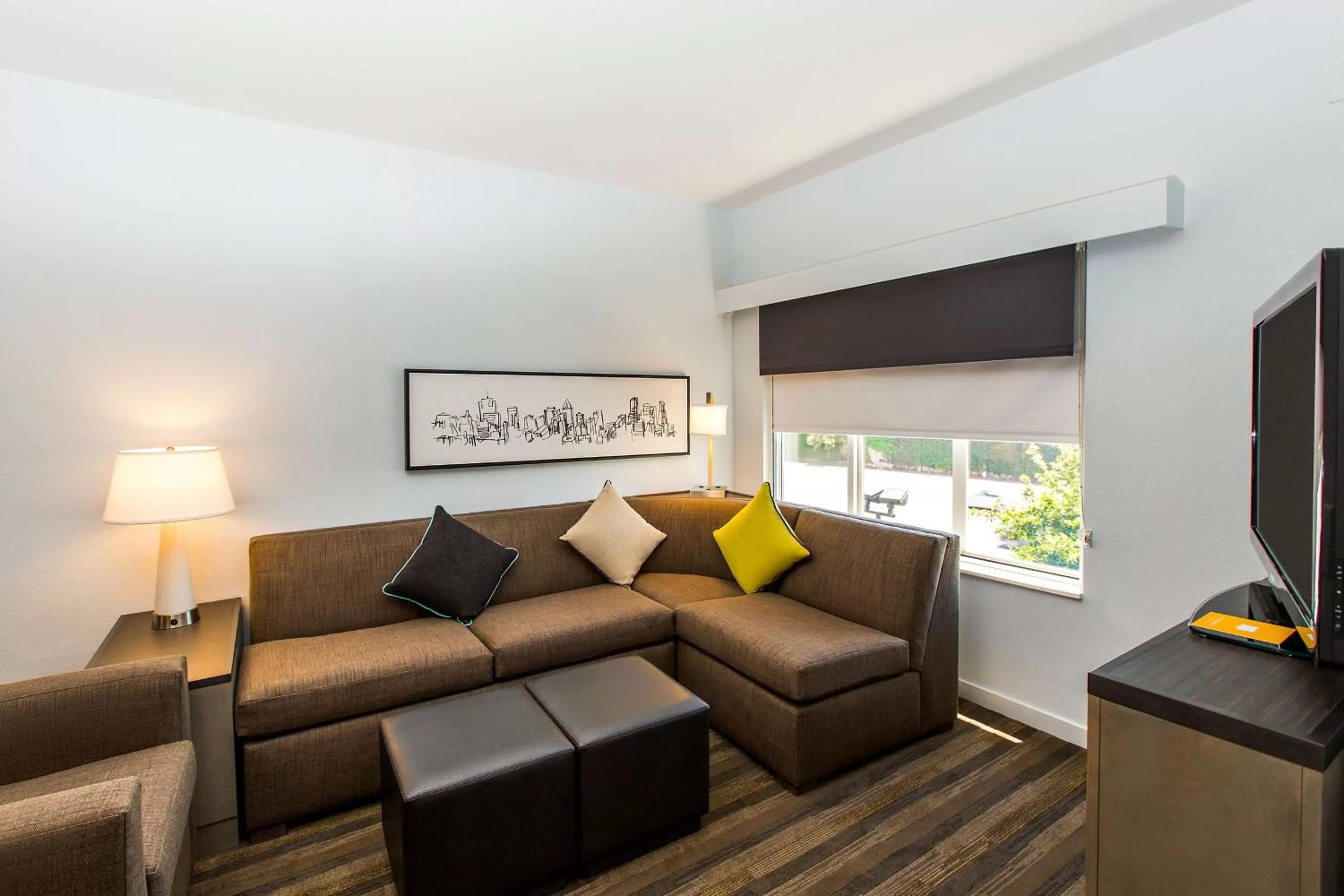Living room in Hyatt House Santa Clara
