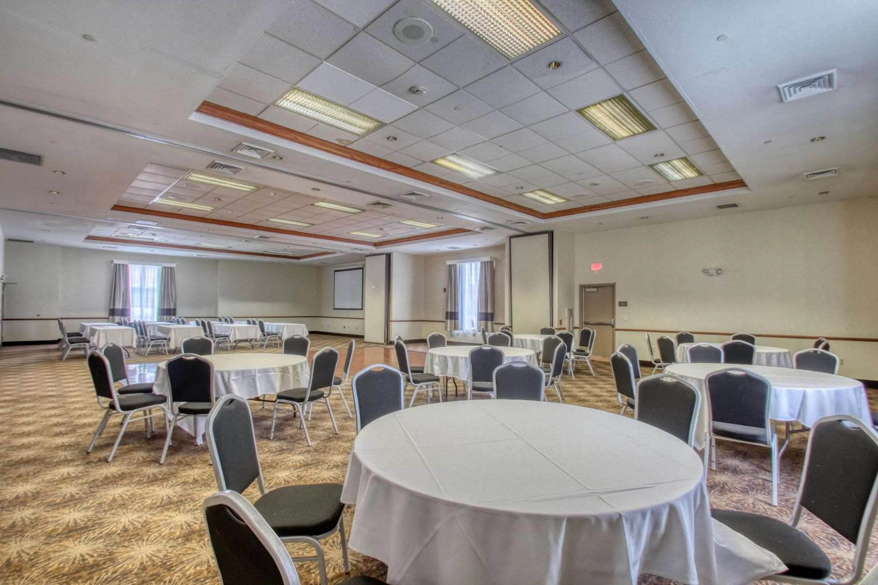 On site in Comfort Suites Milwaukee Airport