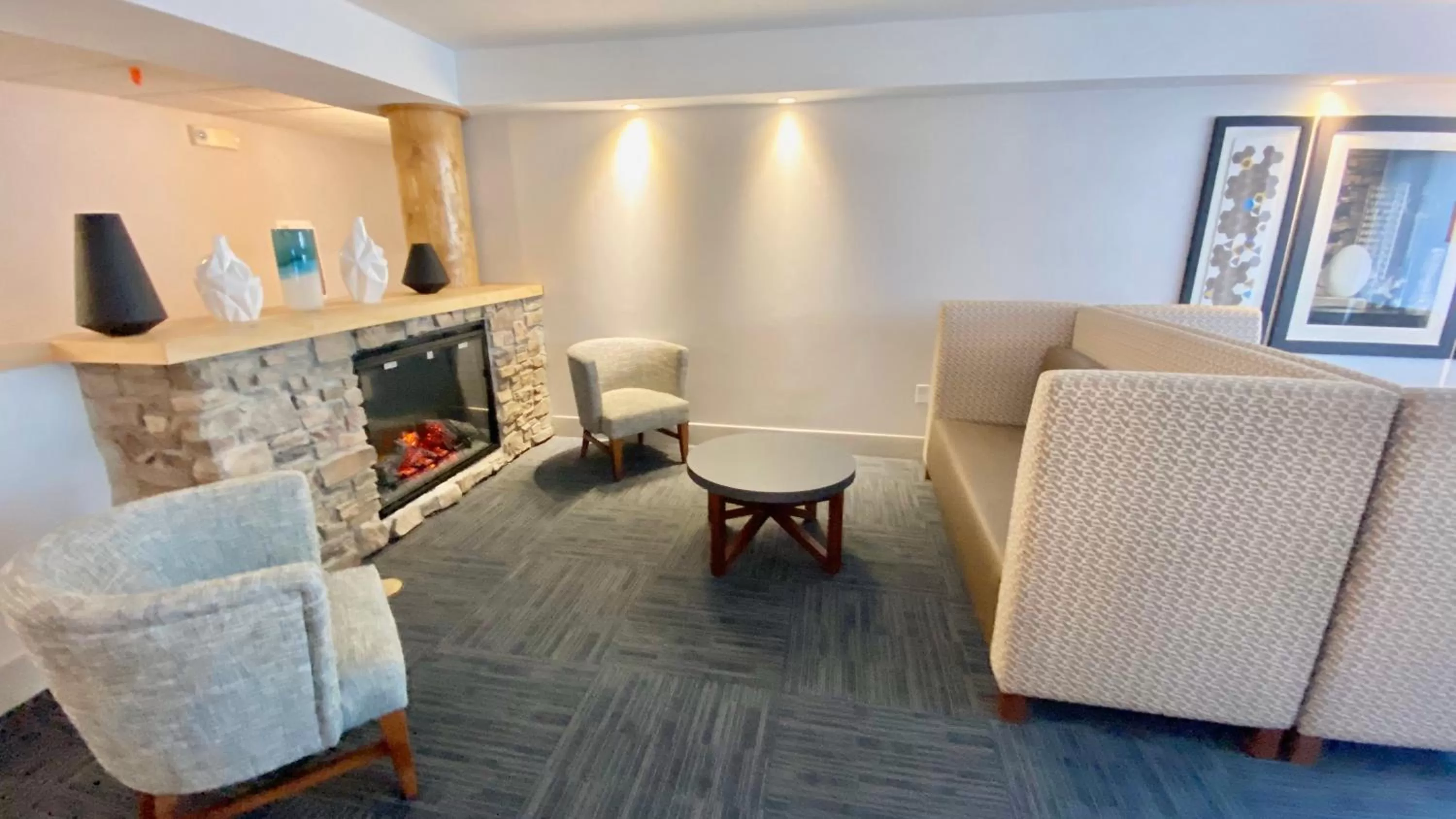 Property building in Holiday Inn Express Park City by IHG