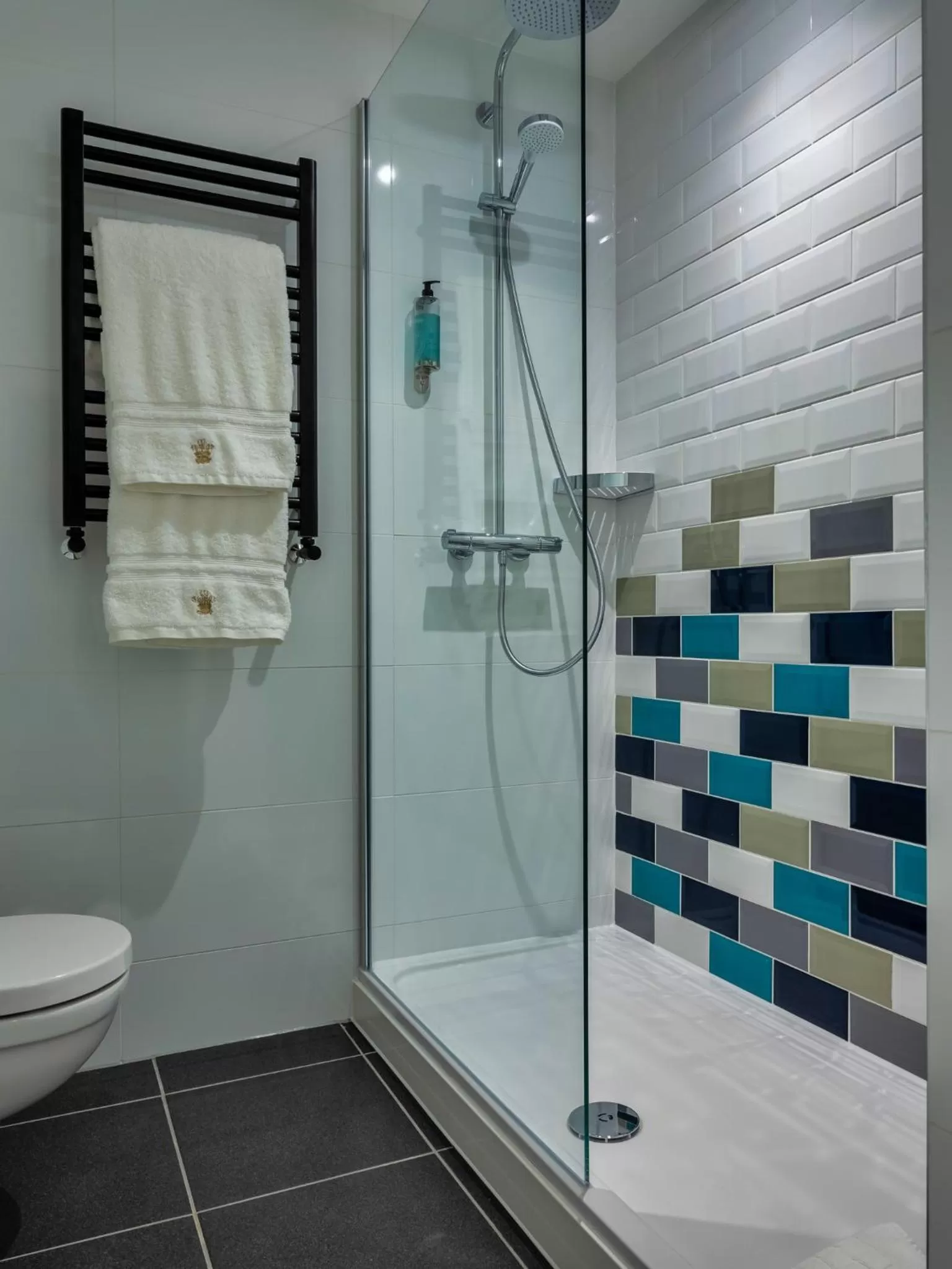 Shower in The Feathers Hotel