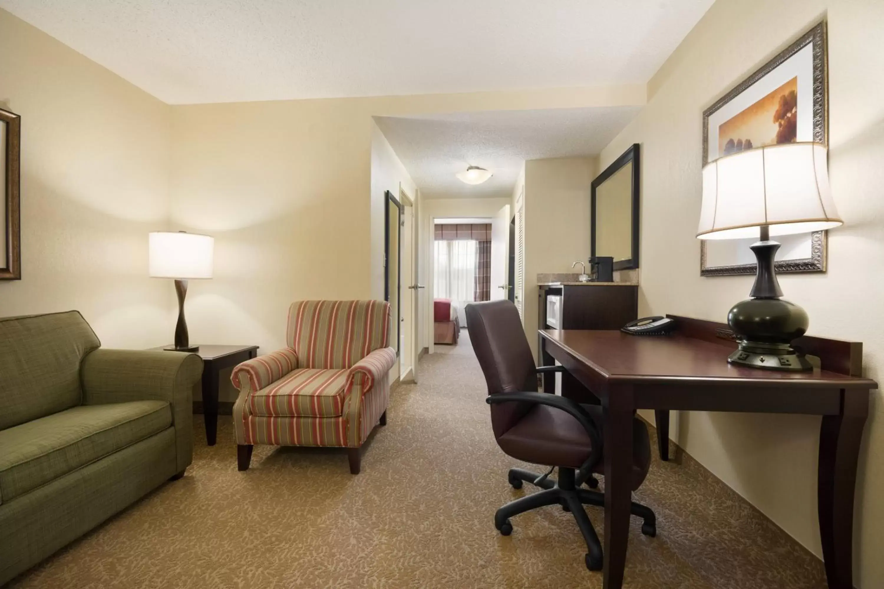 One-Bedroom King Suite - Disability Access/Non-Smoking in Country Inn & Suites by Radisson, Norcross, GA One-Bedroom King Suite - Disability Access/Non-Smoking in Country Inn & Suites by Radisson, Norcross, GA