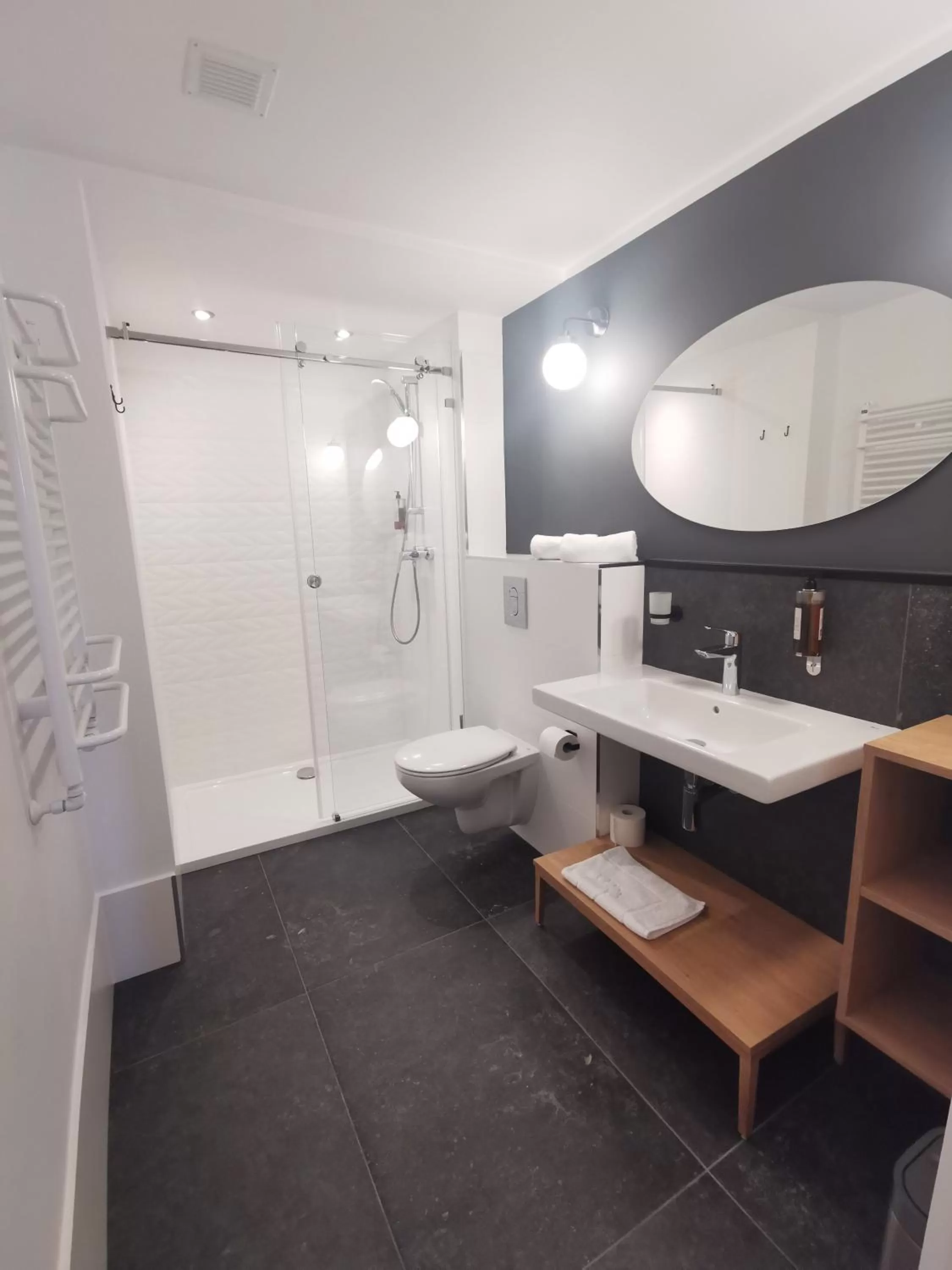 Bathroom in Grand Tulipan