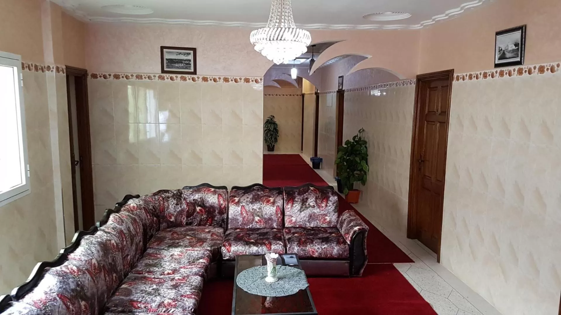 Seating Area in Hotel Nice 06