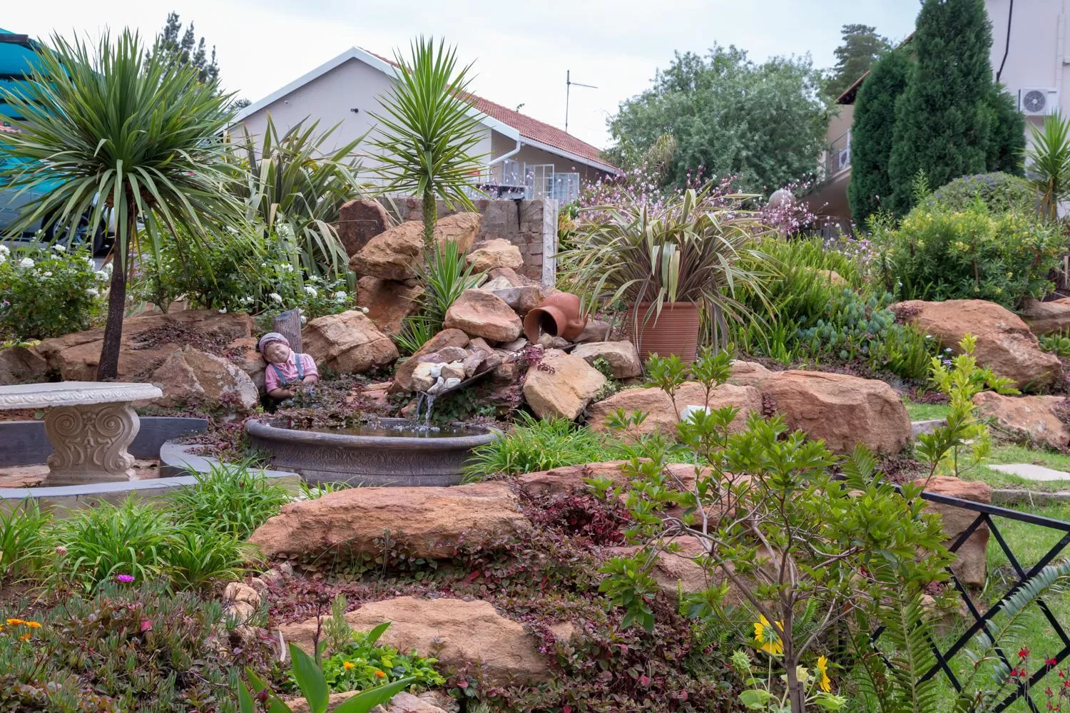 Garden in Bri-Shel Manor B&B