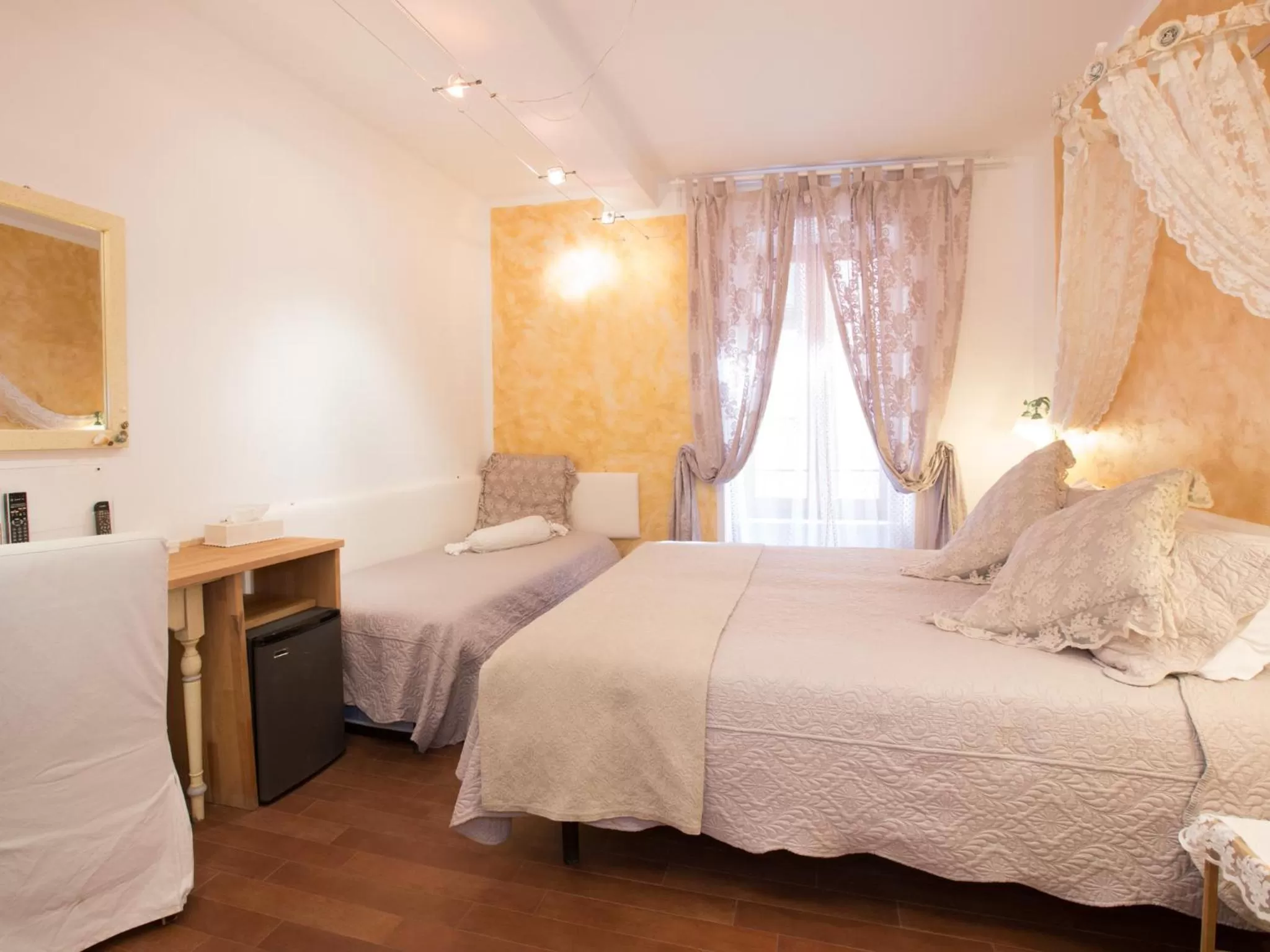 Bedroom, Bed in Hotel Marina