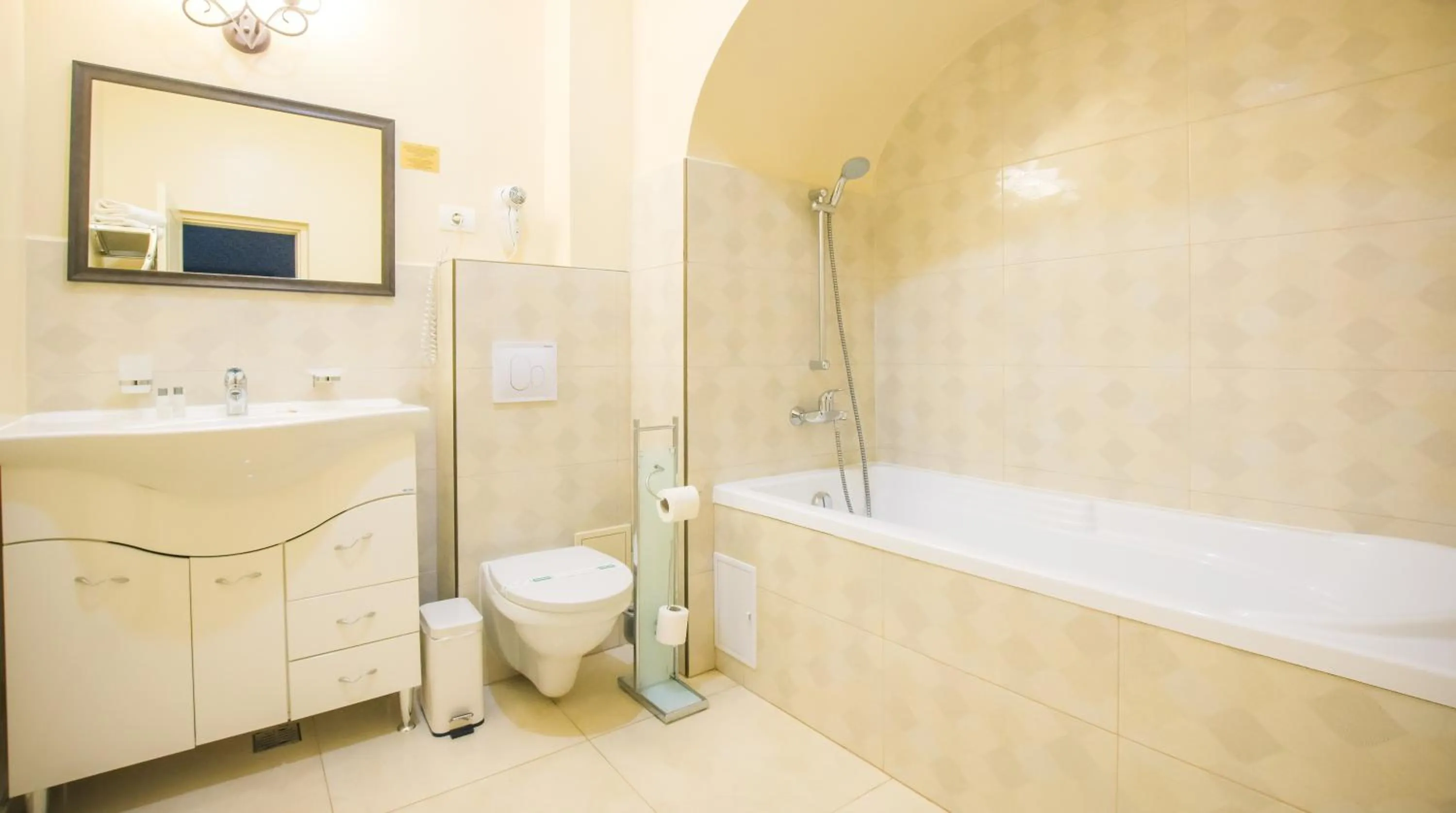 Bathroom in Safrano Palace