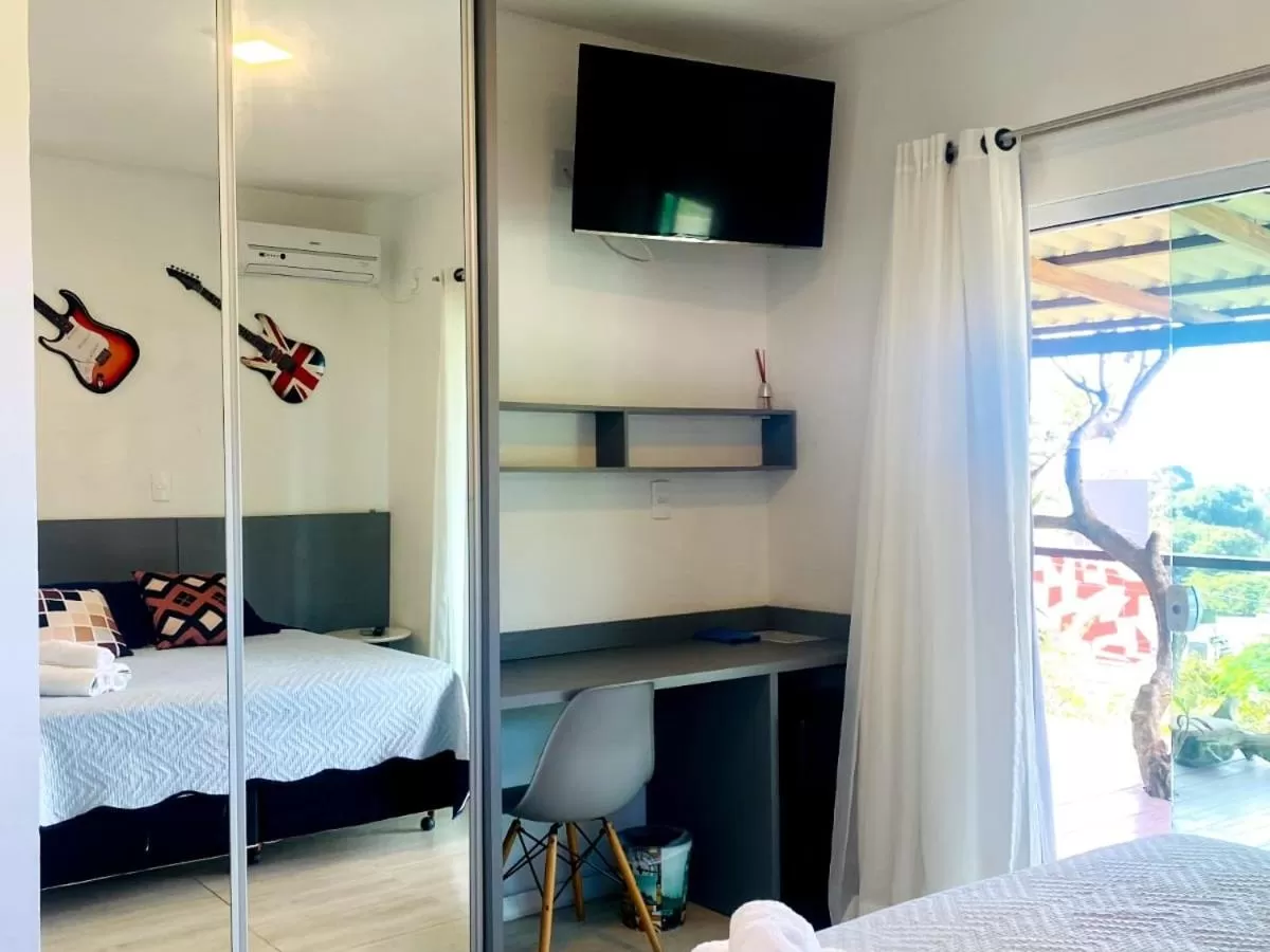 TV/Entertainment Center in Pousada Vila de Monaco