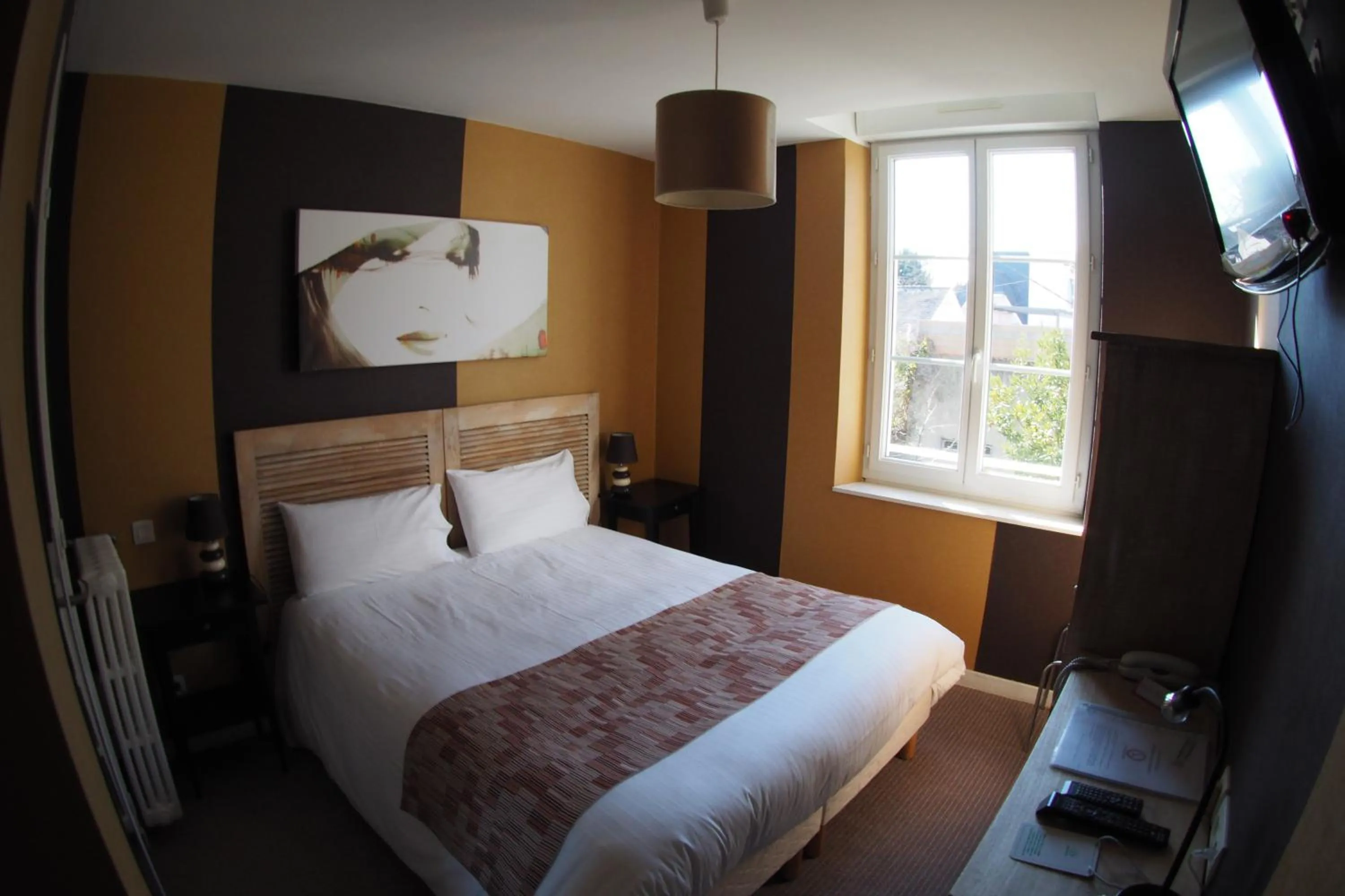 Decorative detail, Bed in Hotel Mona Lisa