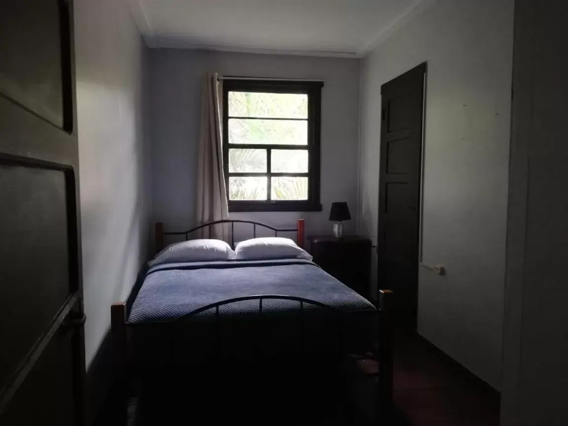 Double Room with Shared Bathroom in La Casa de Doña Cata Double Room with Shared Bathroom in La Casa de Doña Cata