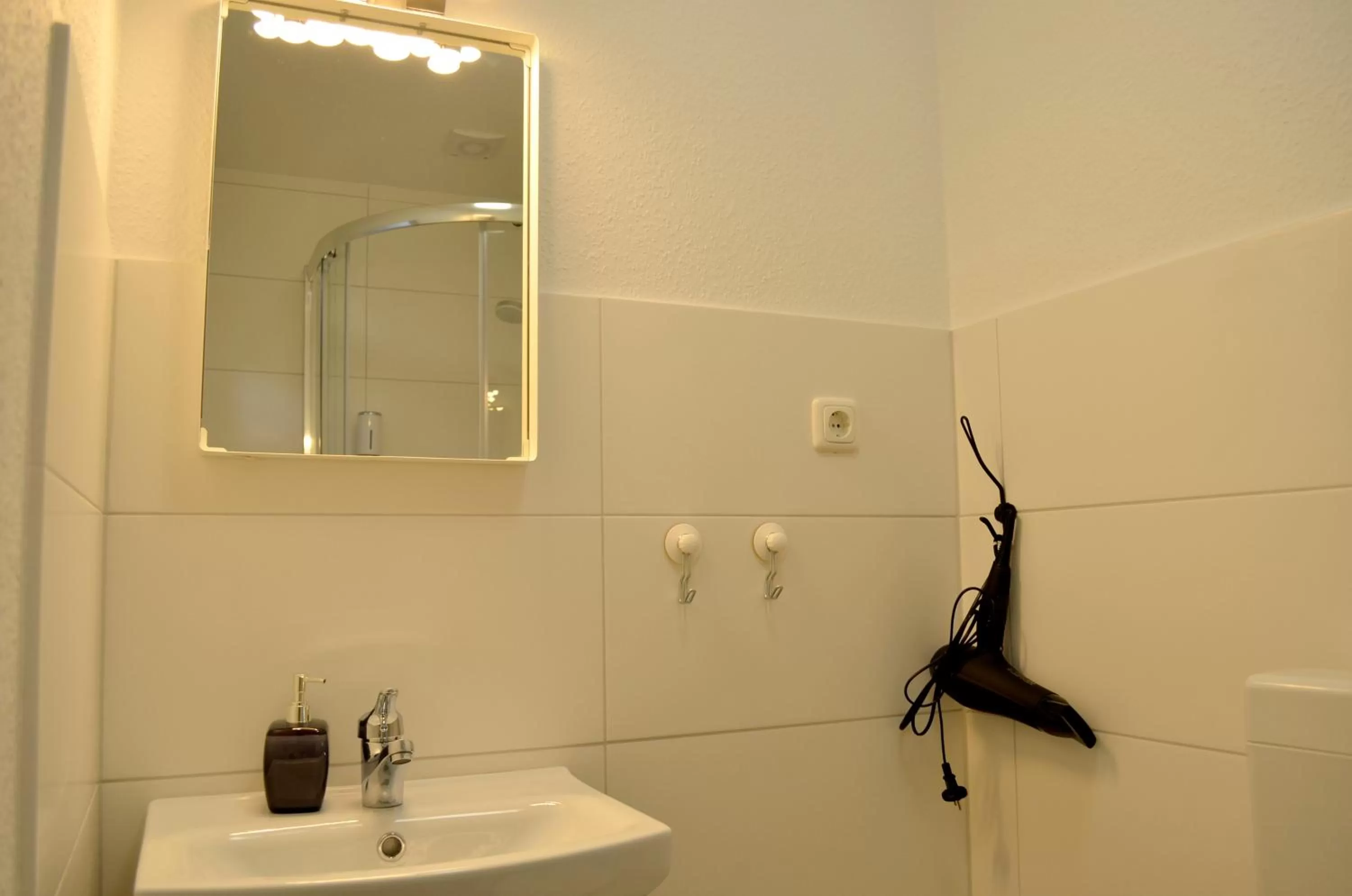 Bathroom in Hana Aparthotel