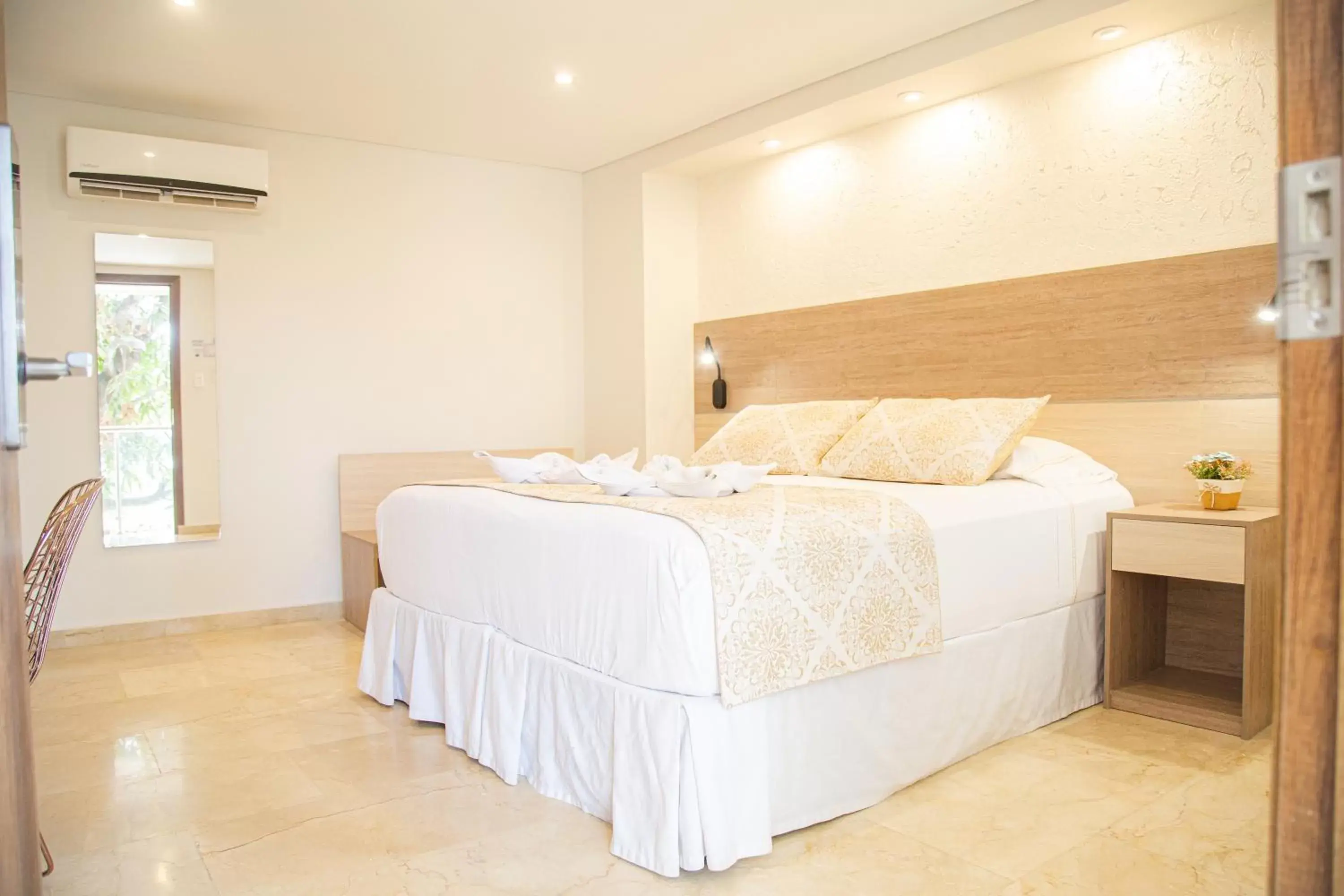 Superior Queen Room in Cartagena Royal Hotel Boutique Superior Queen Room in Cartagena Royal Hotel Boutique