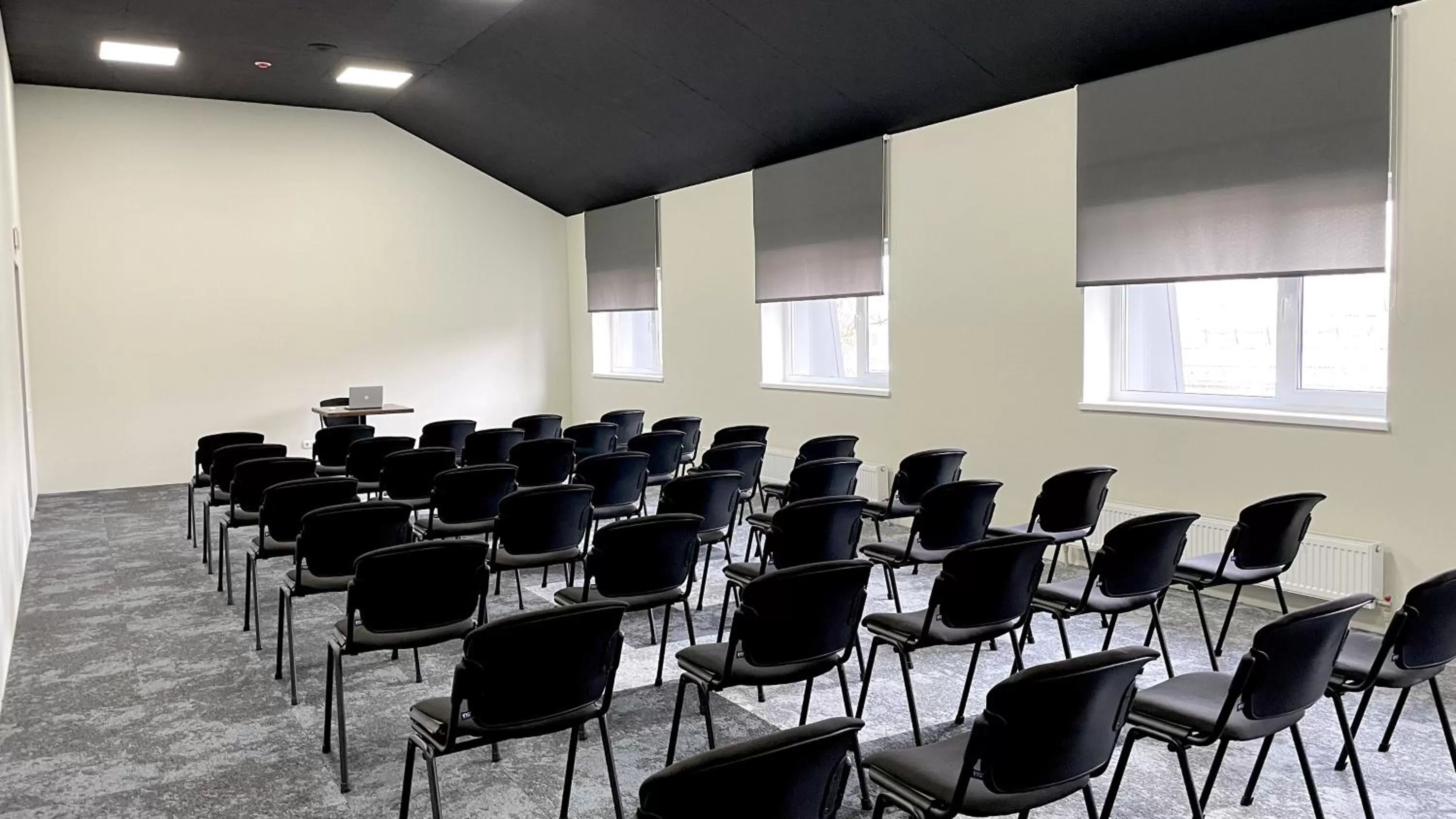 Meeting/conference room in Hotel Nivki