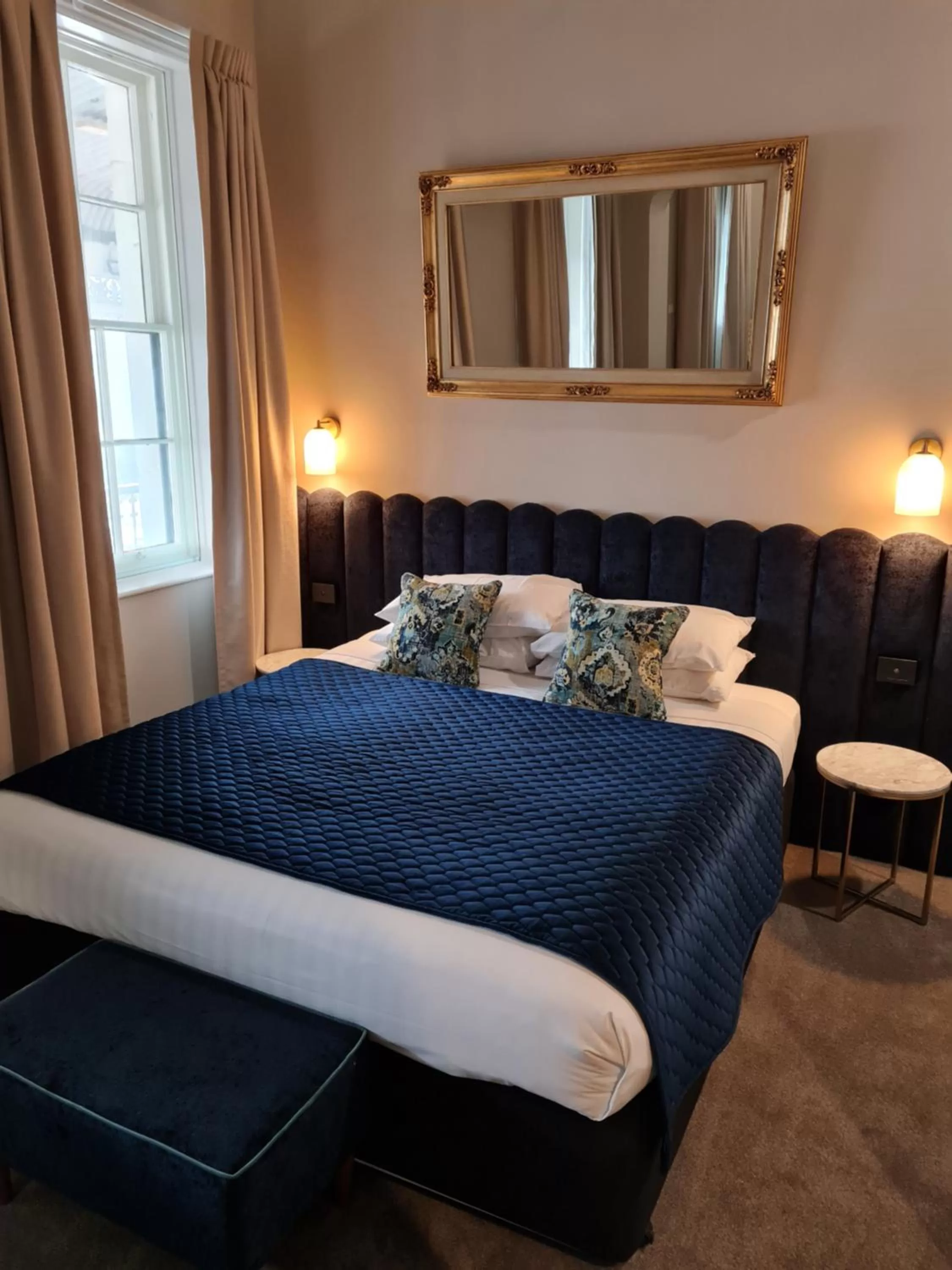 Bedroom, Bed in Mount Gambier Hotel