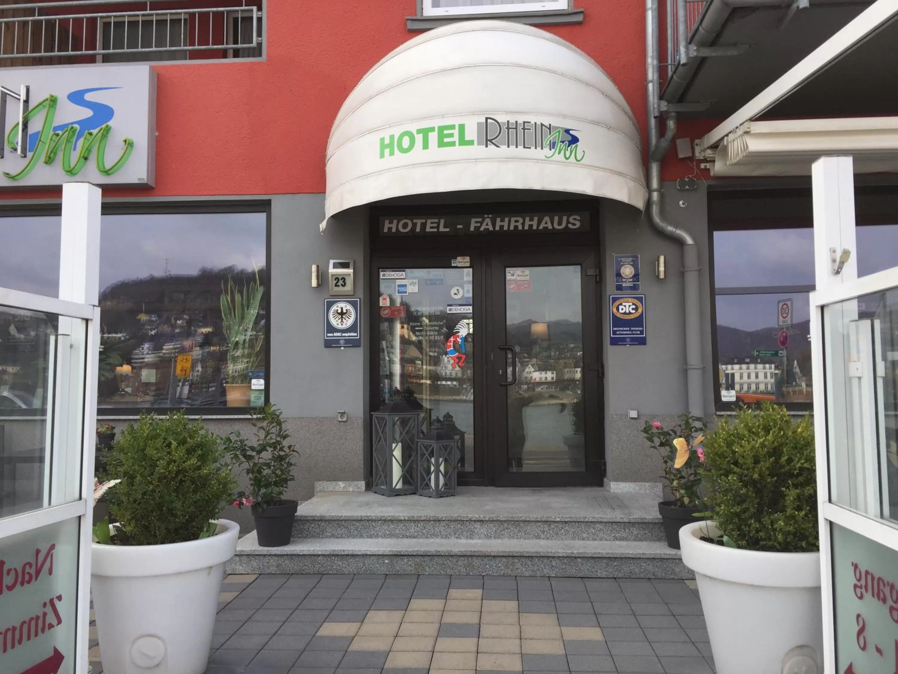 Balcony/Terrace in Hotel Rhein INN