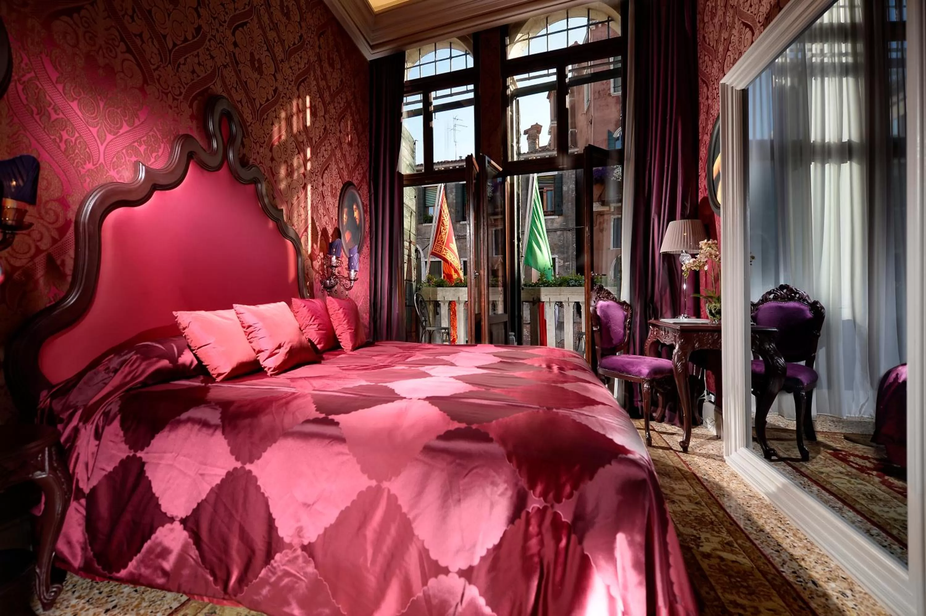 Bed in Hotel Palazzetto Madonna