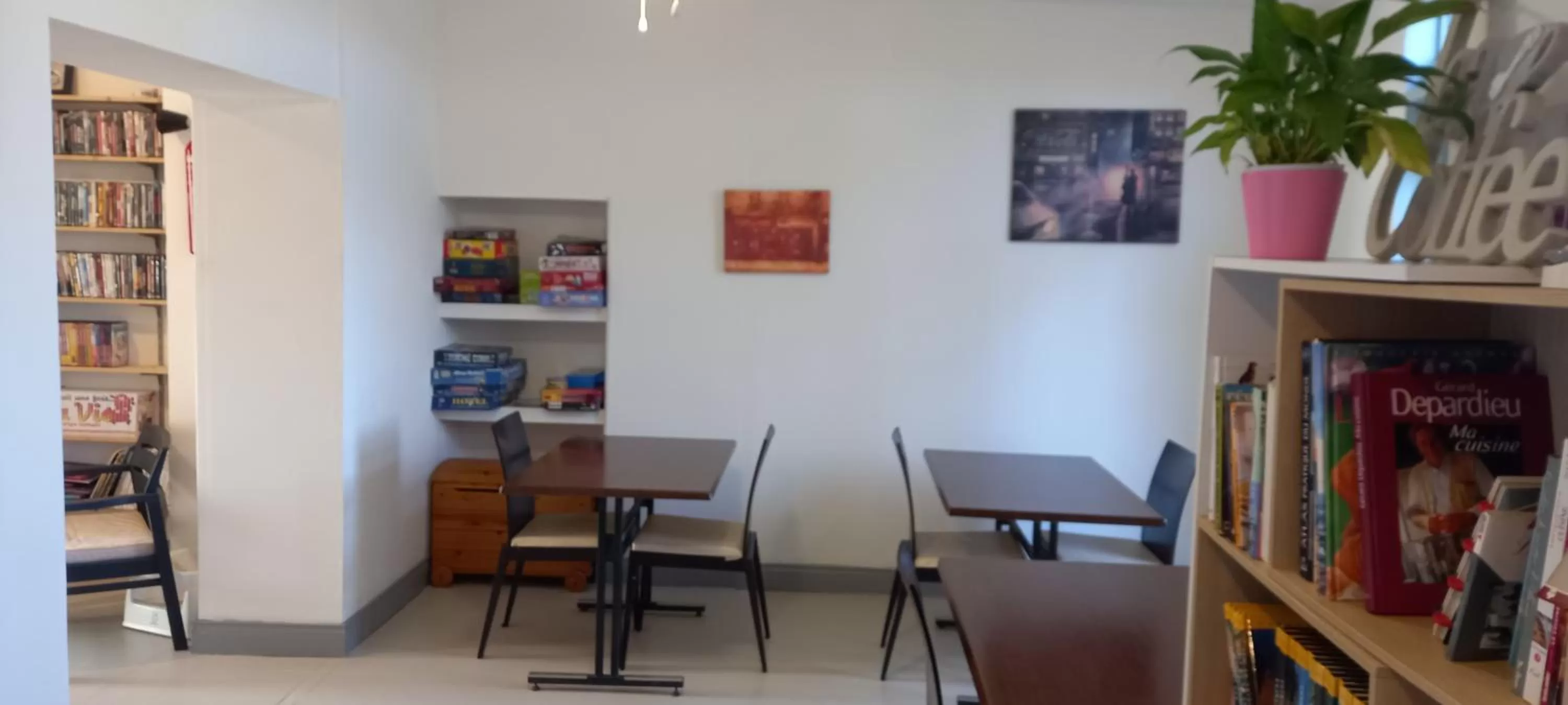 Meals in Auberge du Chêne