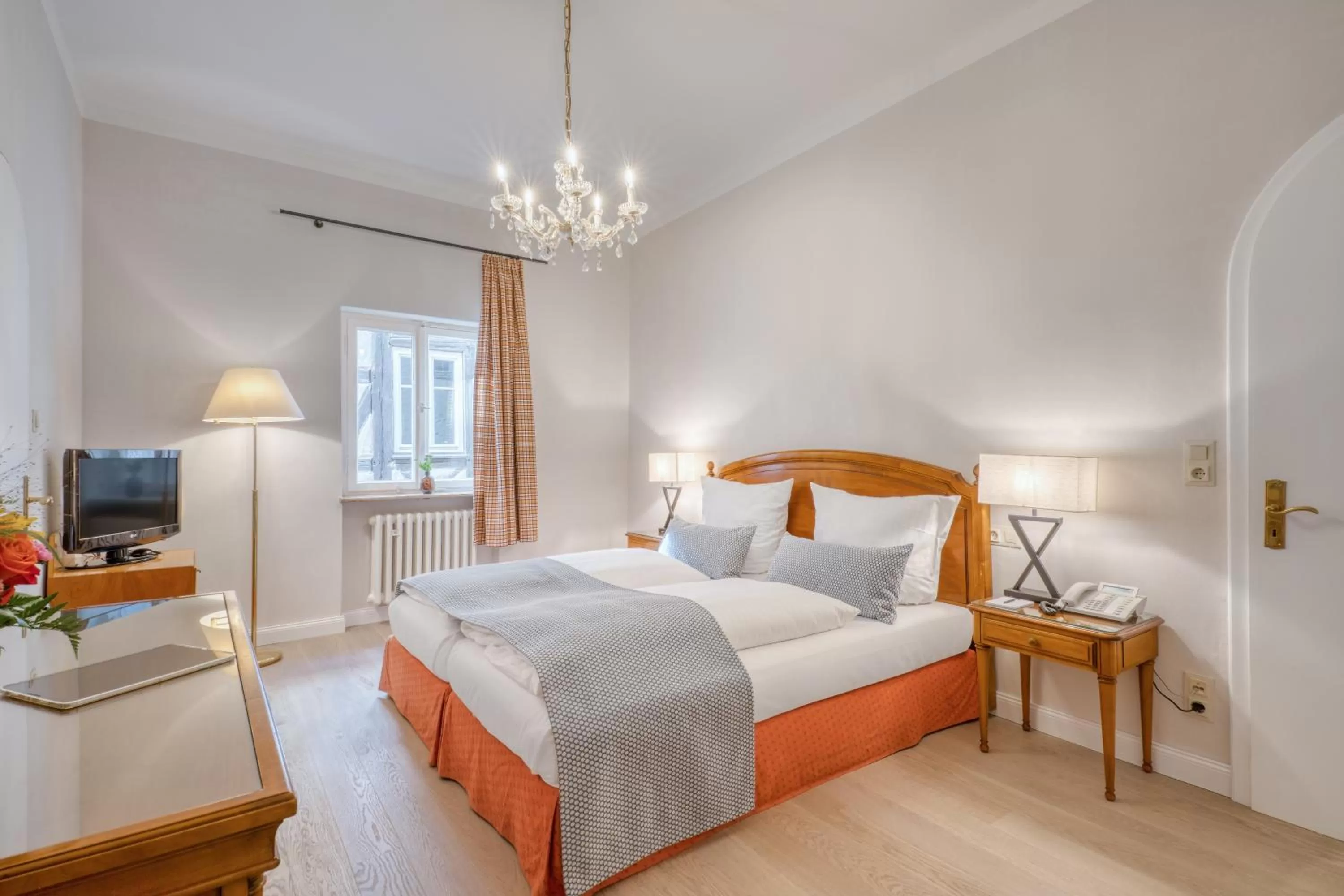 Photo of the whole room, Bed in Hotel Eisenhut