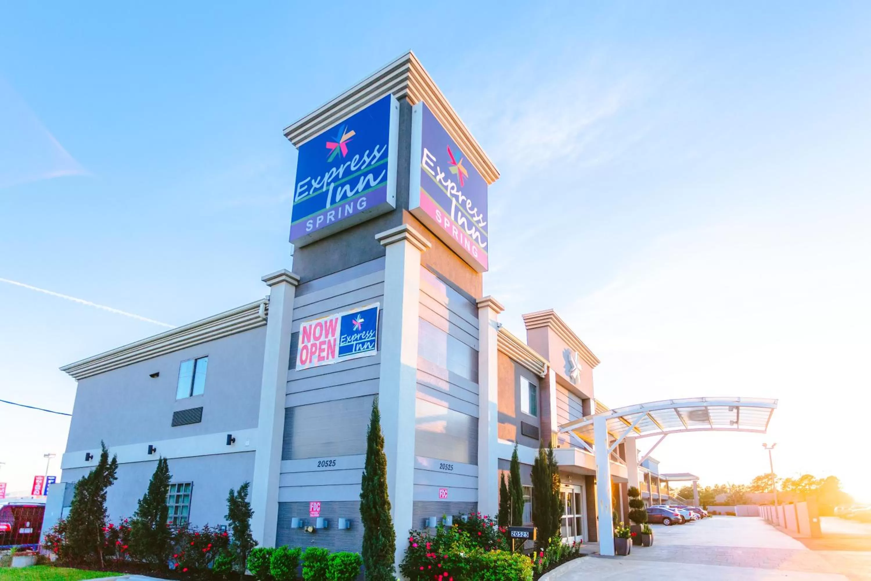 Property building in Express Inn - Spring