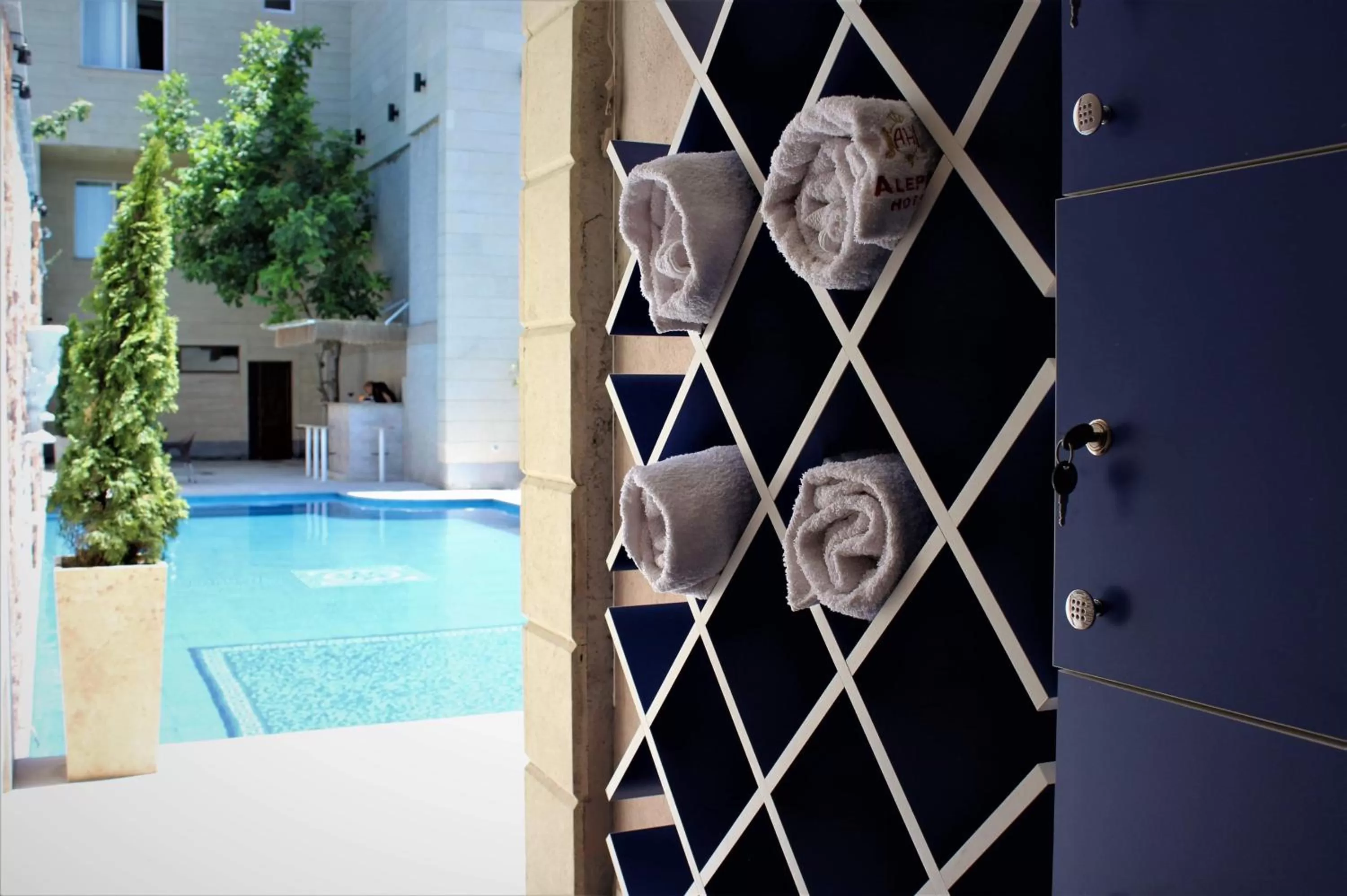 Swimming pool in Aleppo Hotel