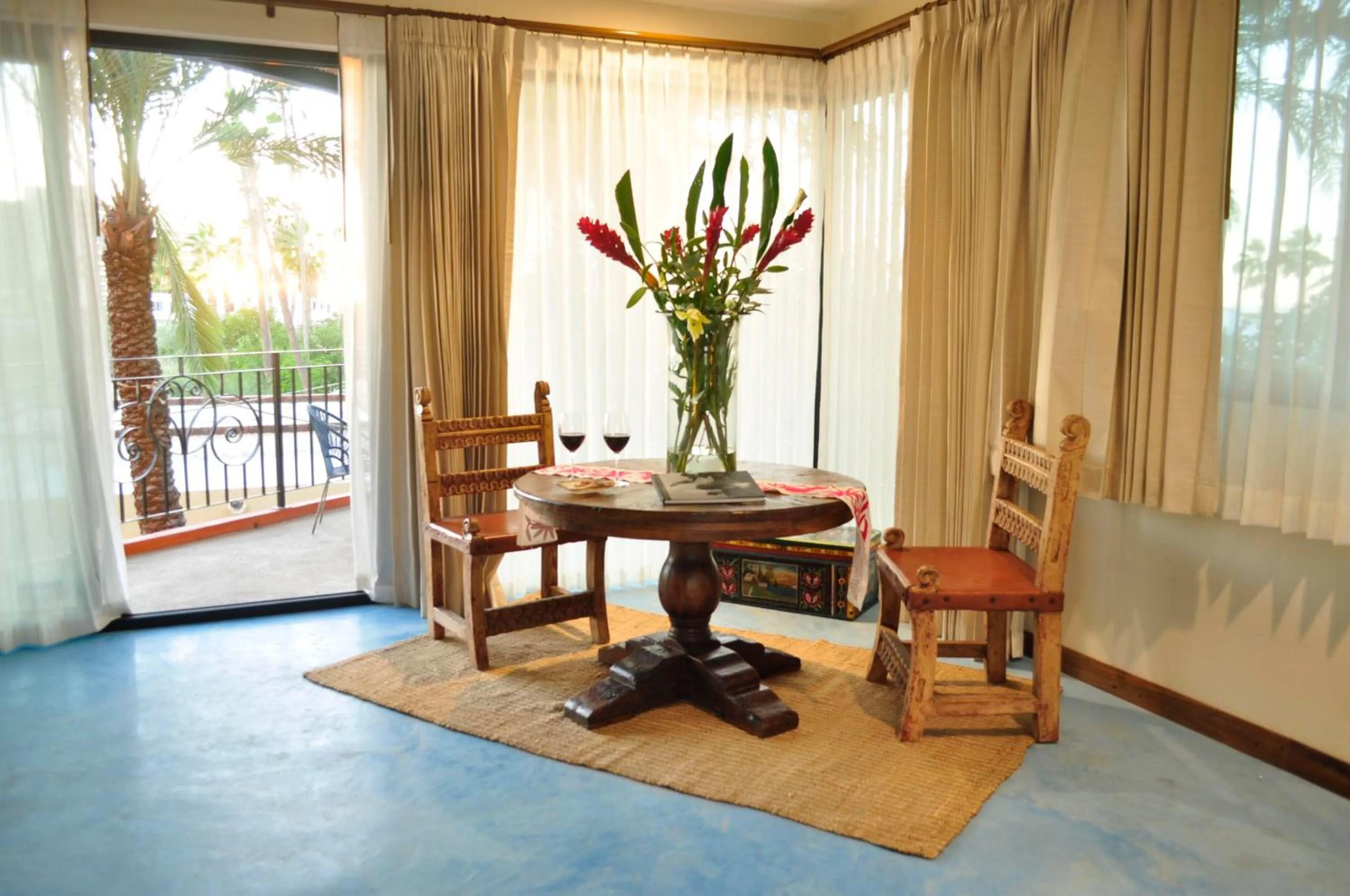 Seating area in Marea La Paz