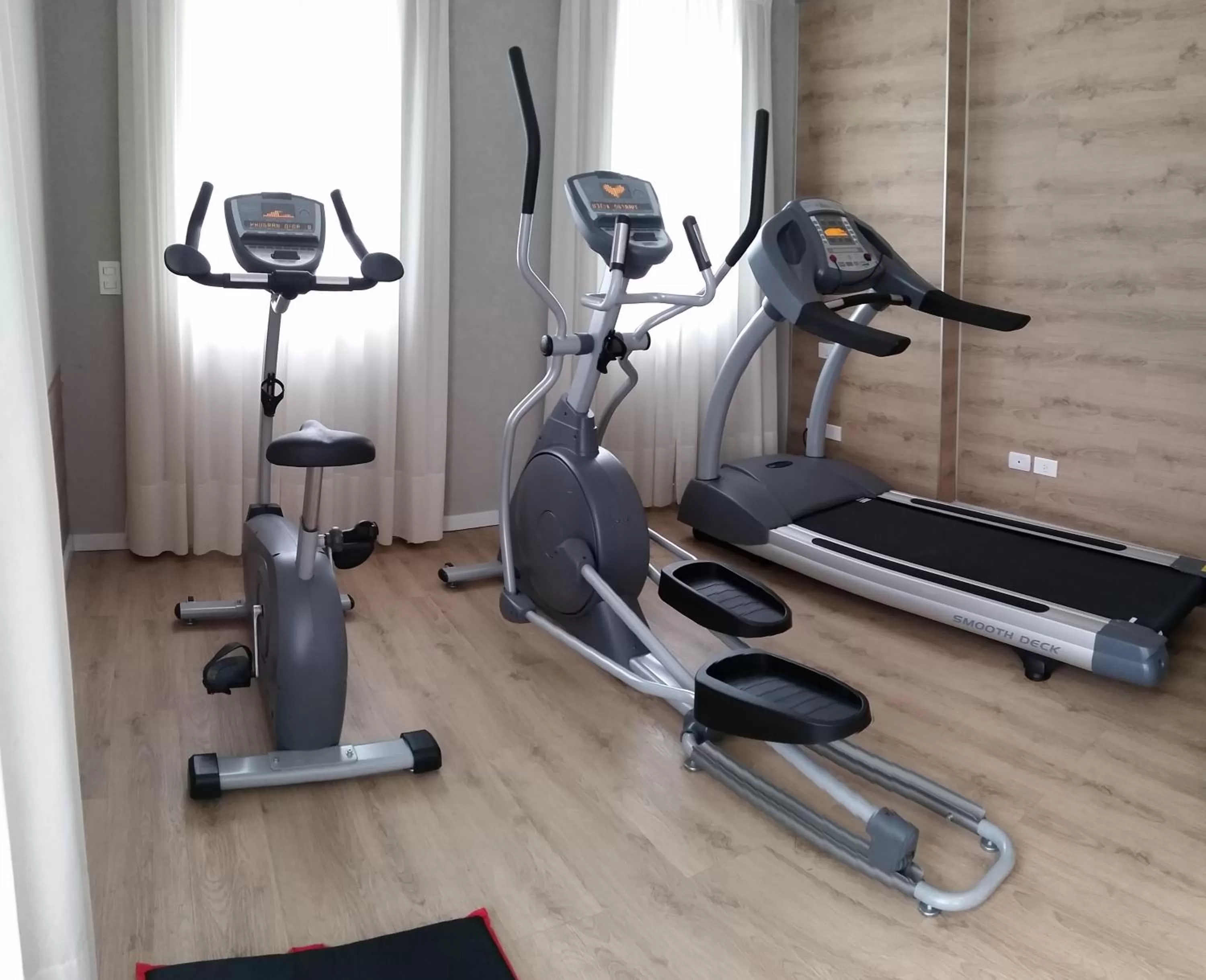 Fitness centre/facilities in Smart Hotel Montevideo