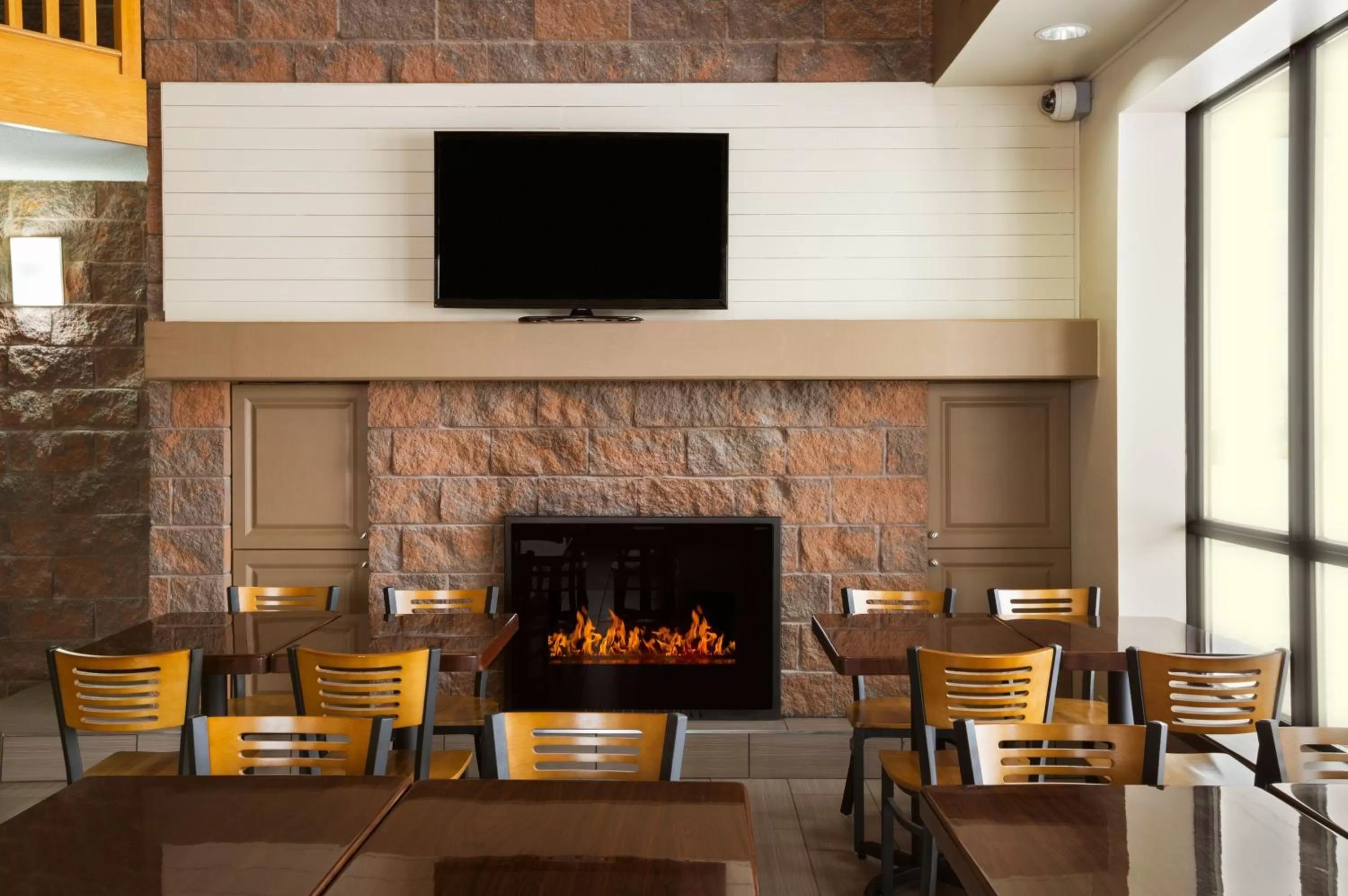 Lobby or reception in Super 8 by Wyndham Timmins ON