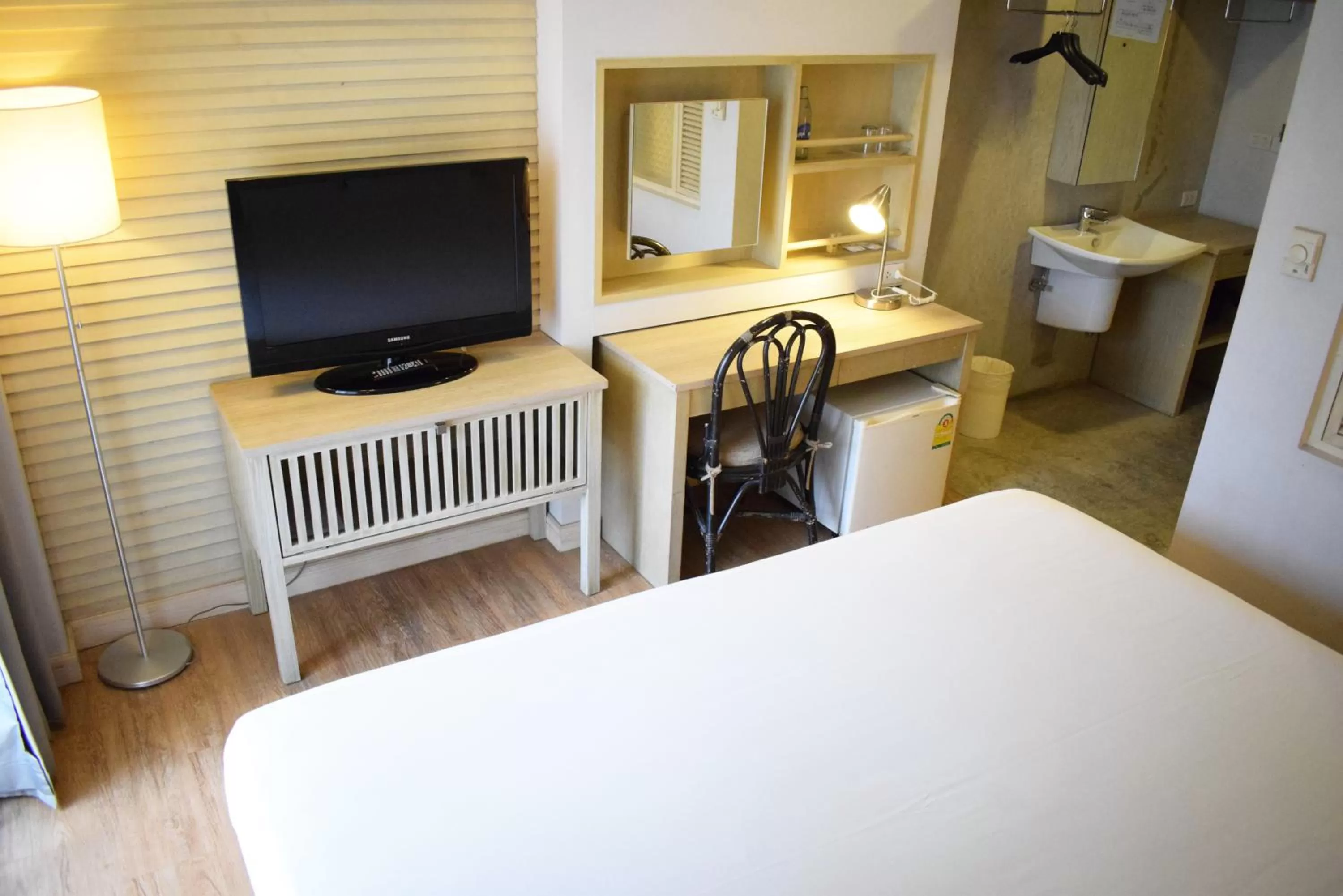 Bed in Trang Hotel Bangkok - SHA Plus