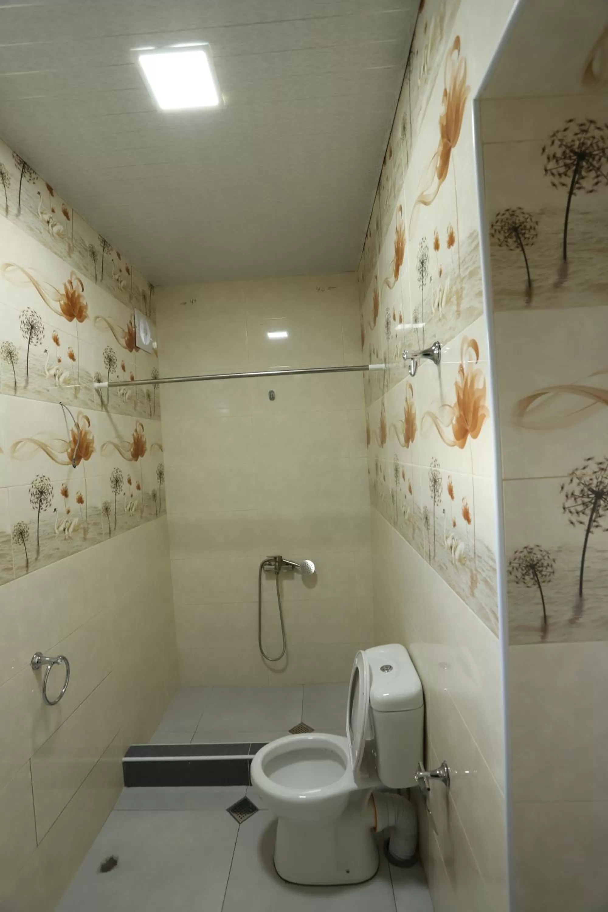 Toilet, Bathroom in Hotel Hollywood