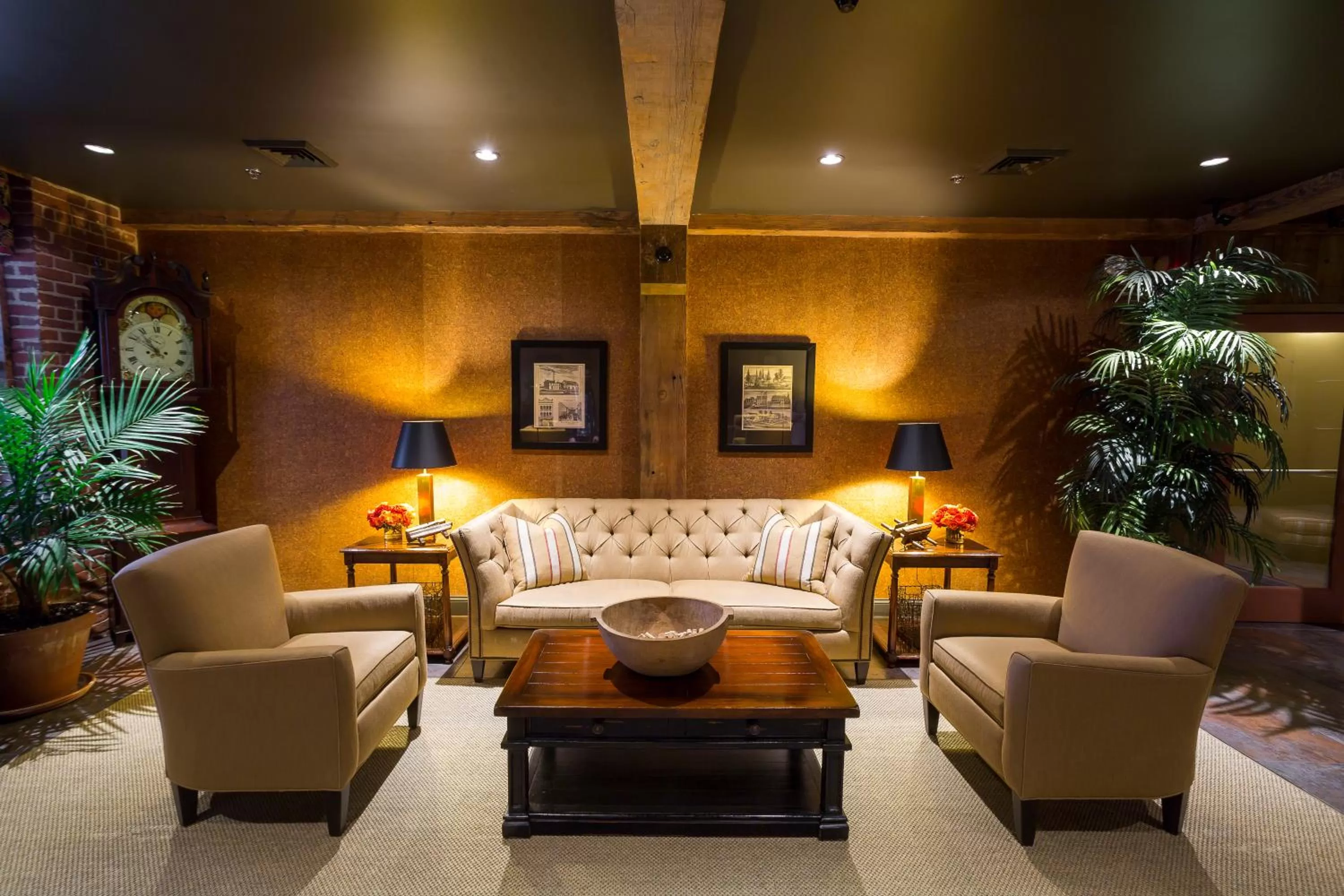 Lobby or reception in Cork Factory Hotel