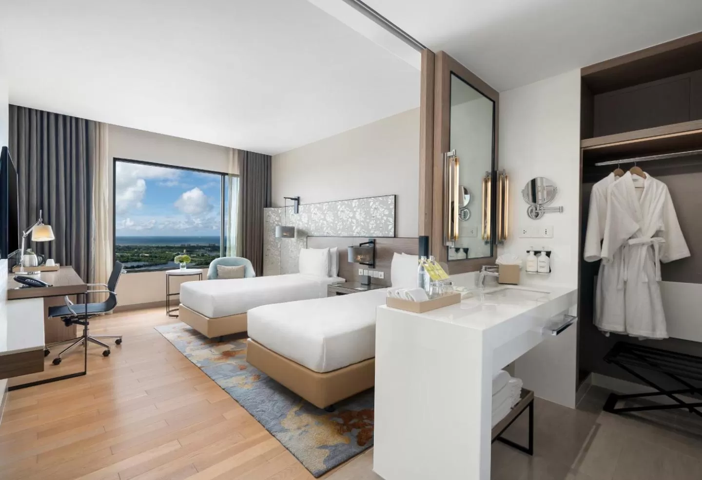 Premium Room Sea View in Holiday Inn & Suites Rayong City Centre by IHG