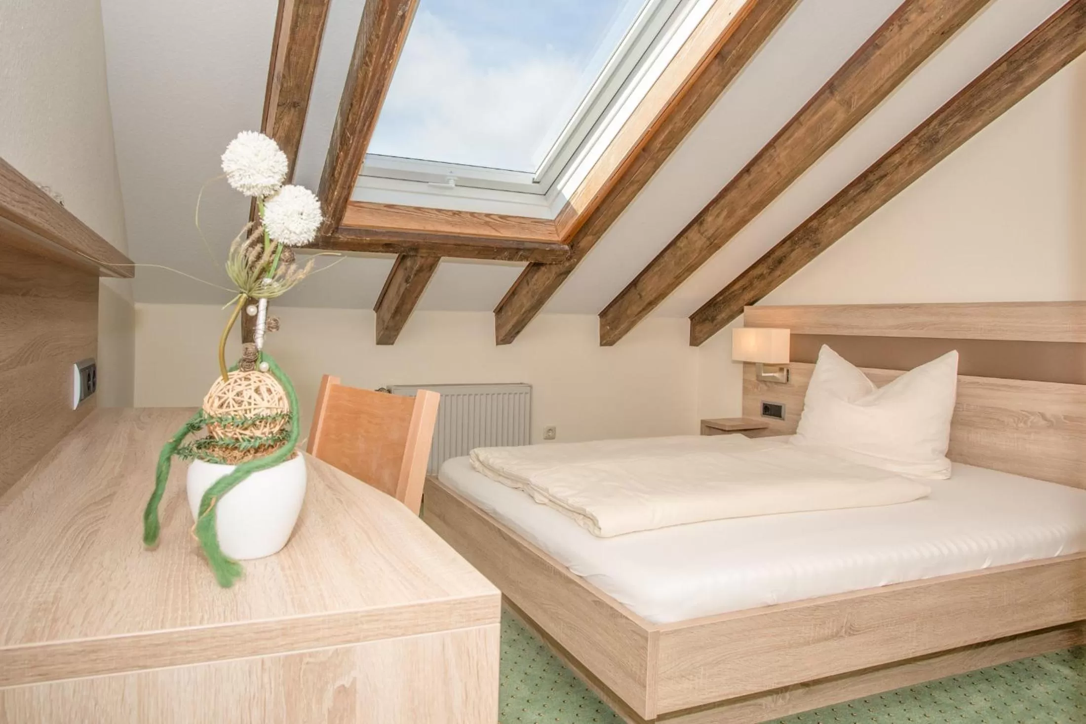 Bedroom, Bed in Frühstückshotel Landgasthof Kramer