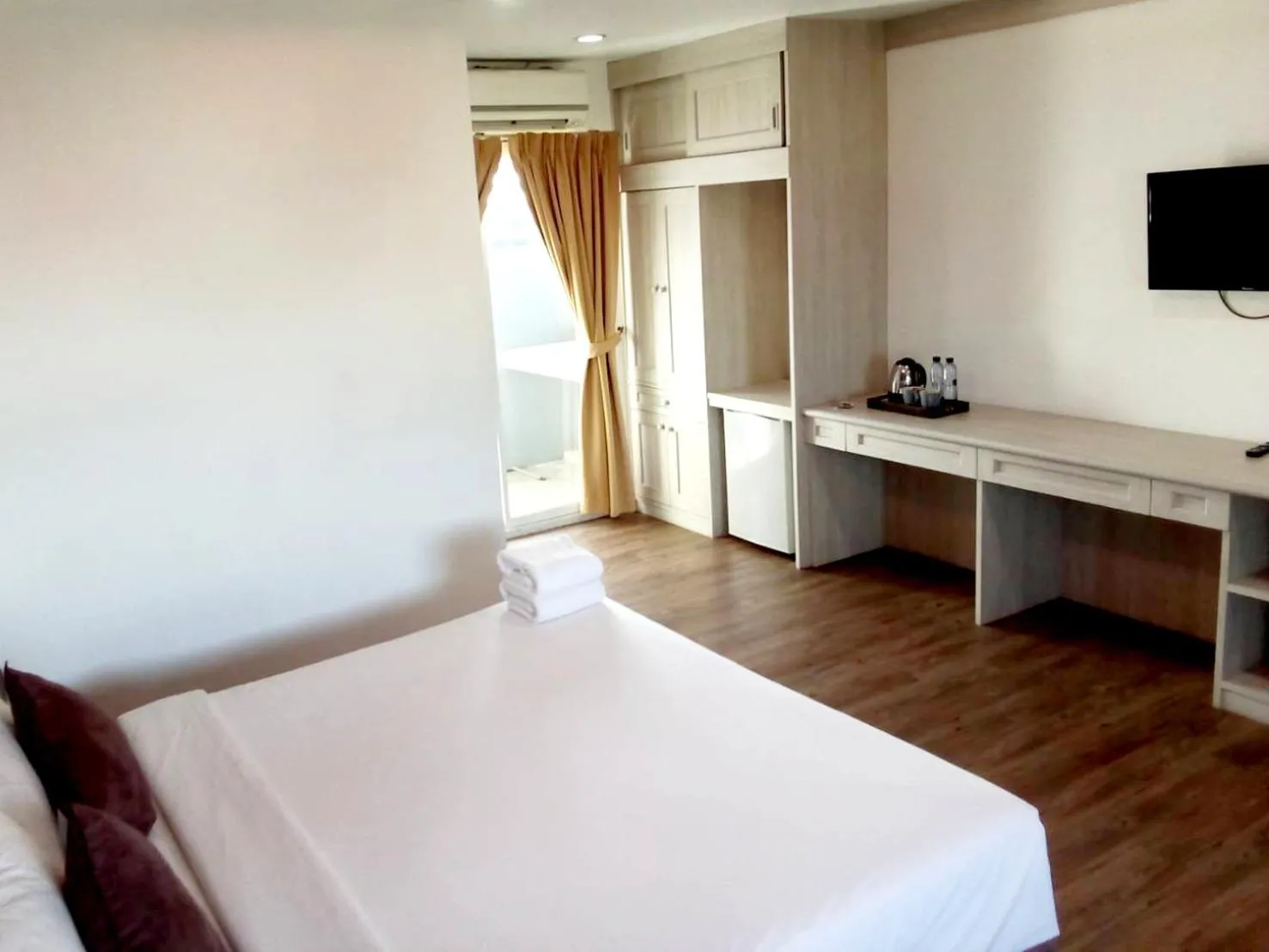 Bed in SB Living Place Hotel Phuket Town