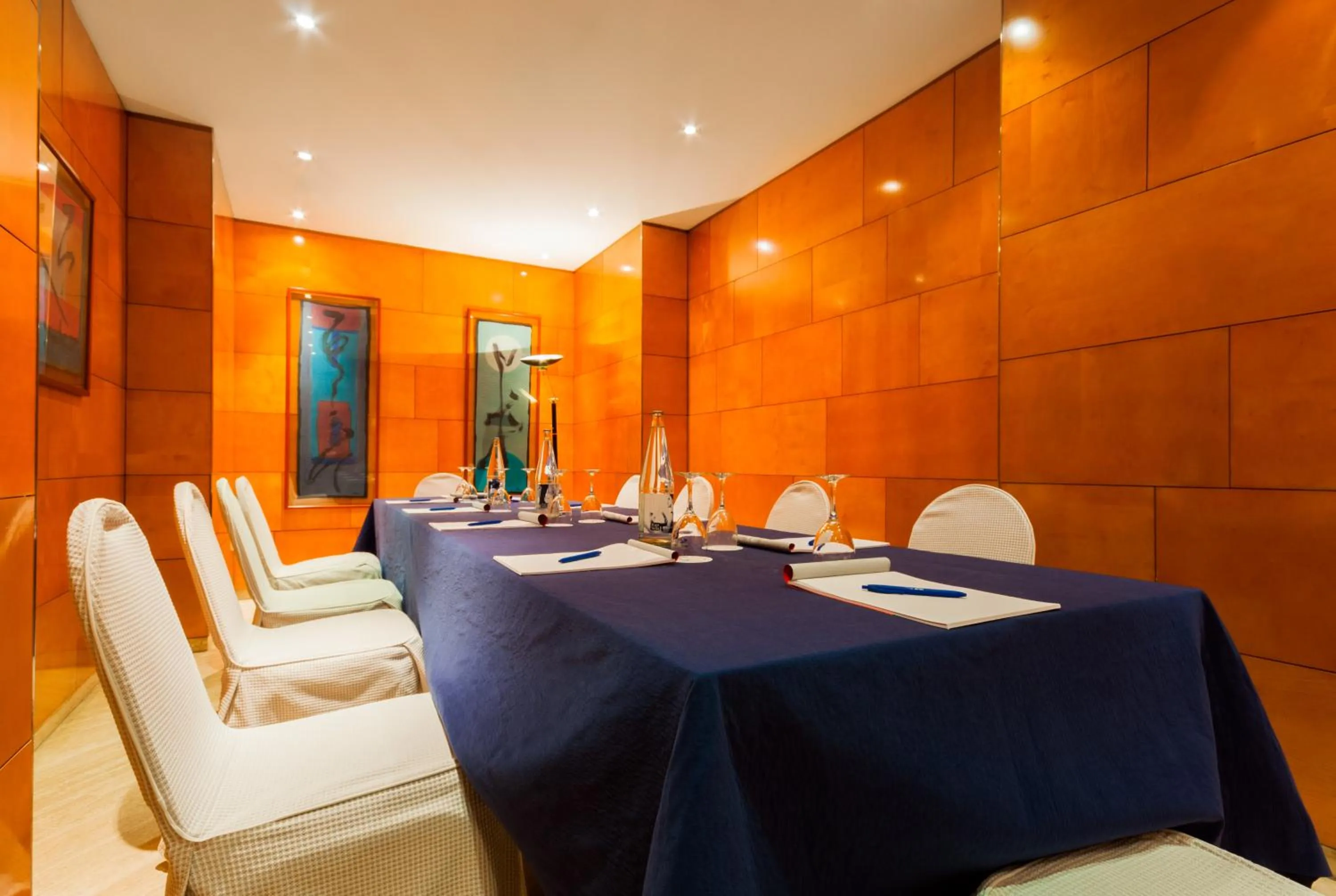 Meeting/conference room in Hotel Villacarlos
