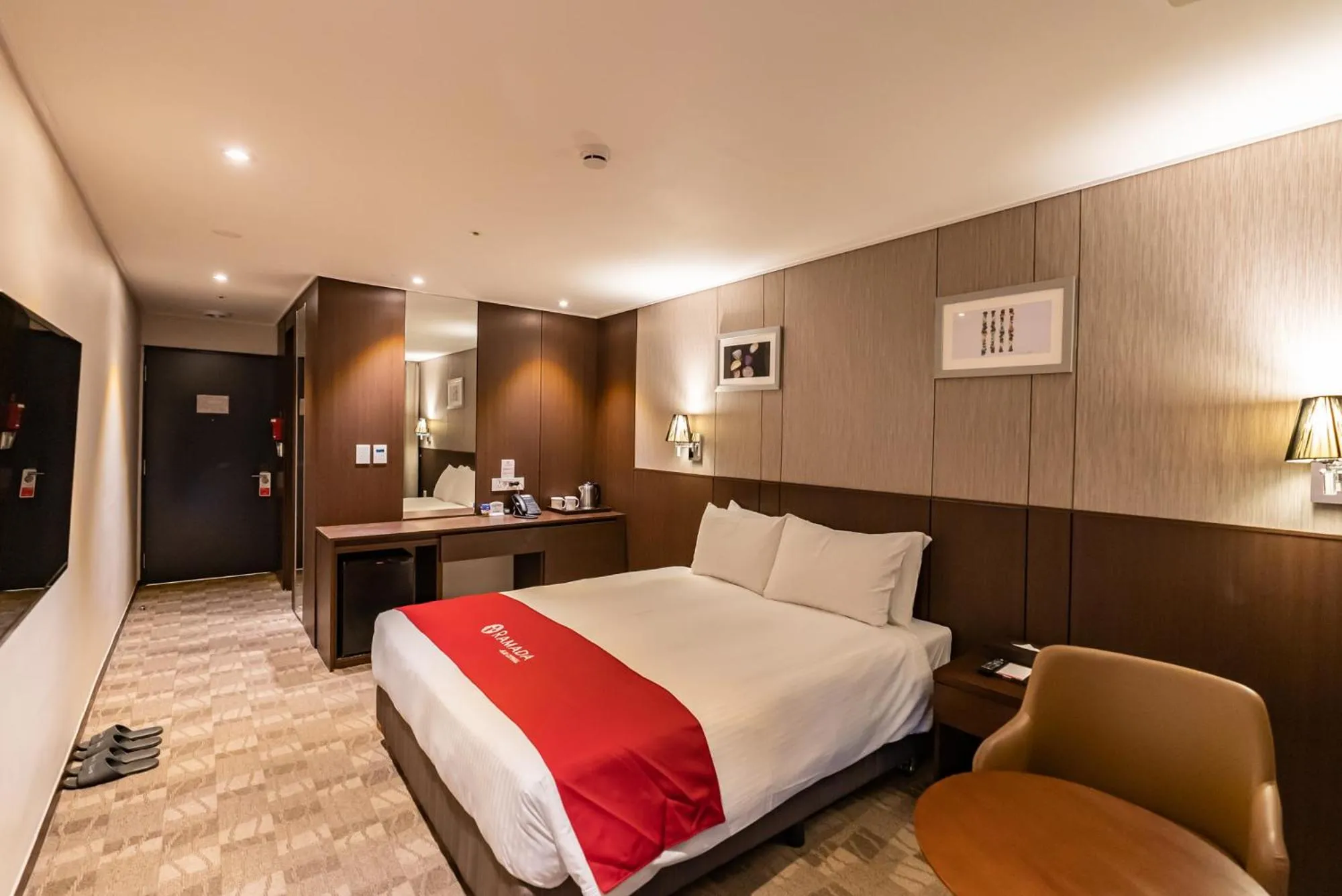 Bed in Ramada by Wyndham Jeju City Hall