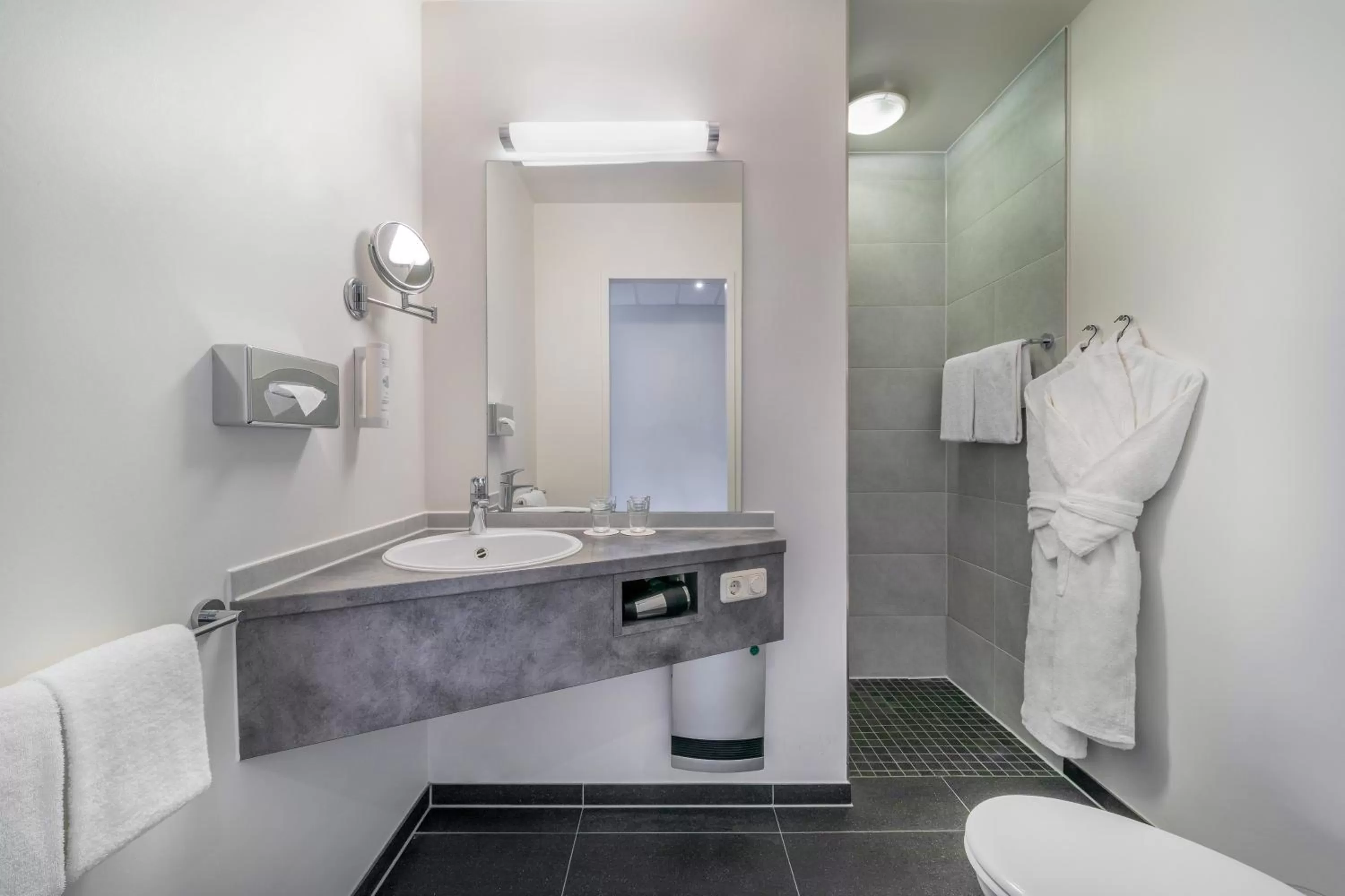 Bathroom in Hotel Oberhausen Neue Mitte affiliated by Meliá