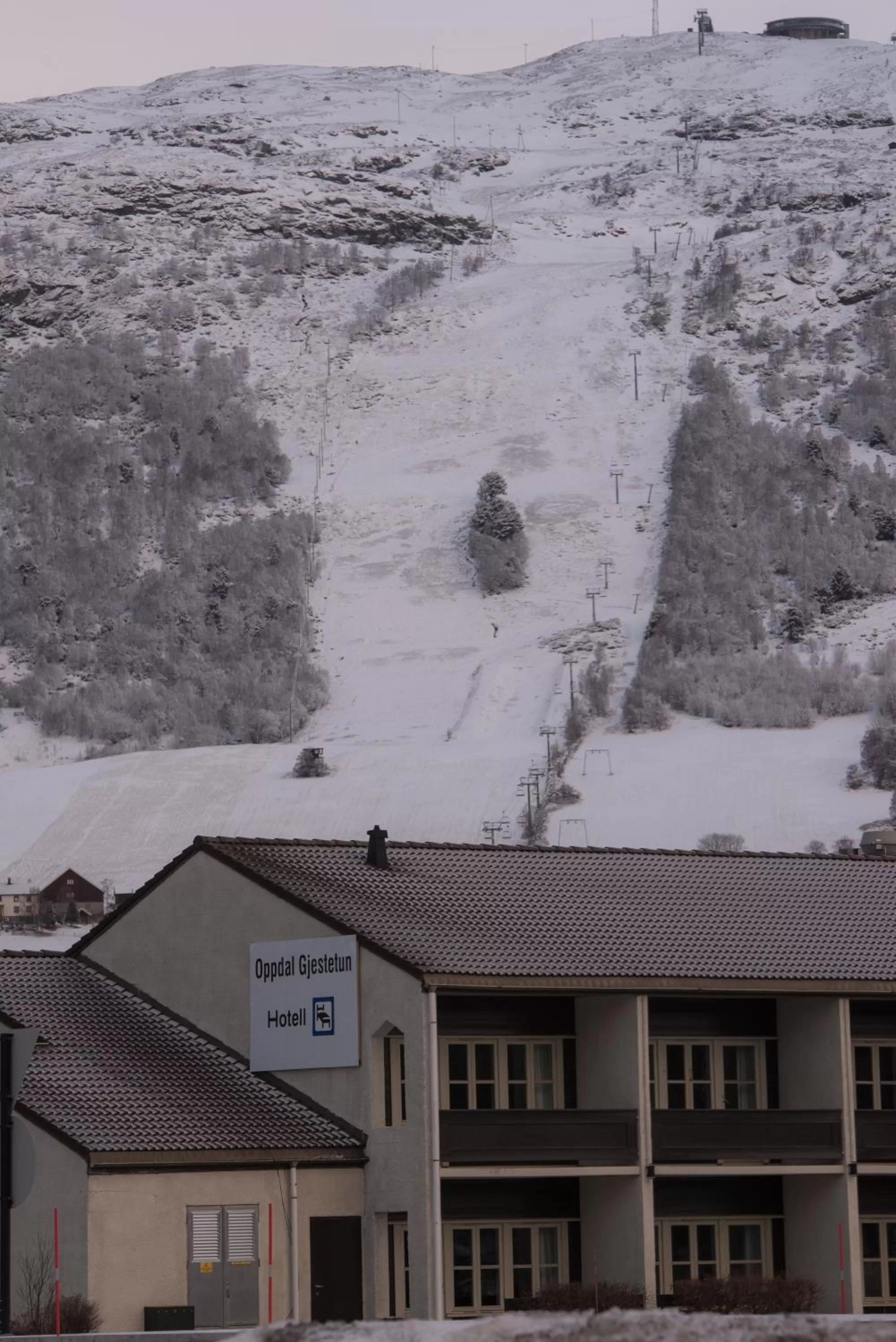 Skiing in Oppdal Gjestetun Hotell